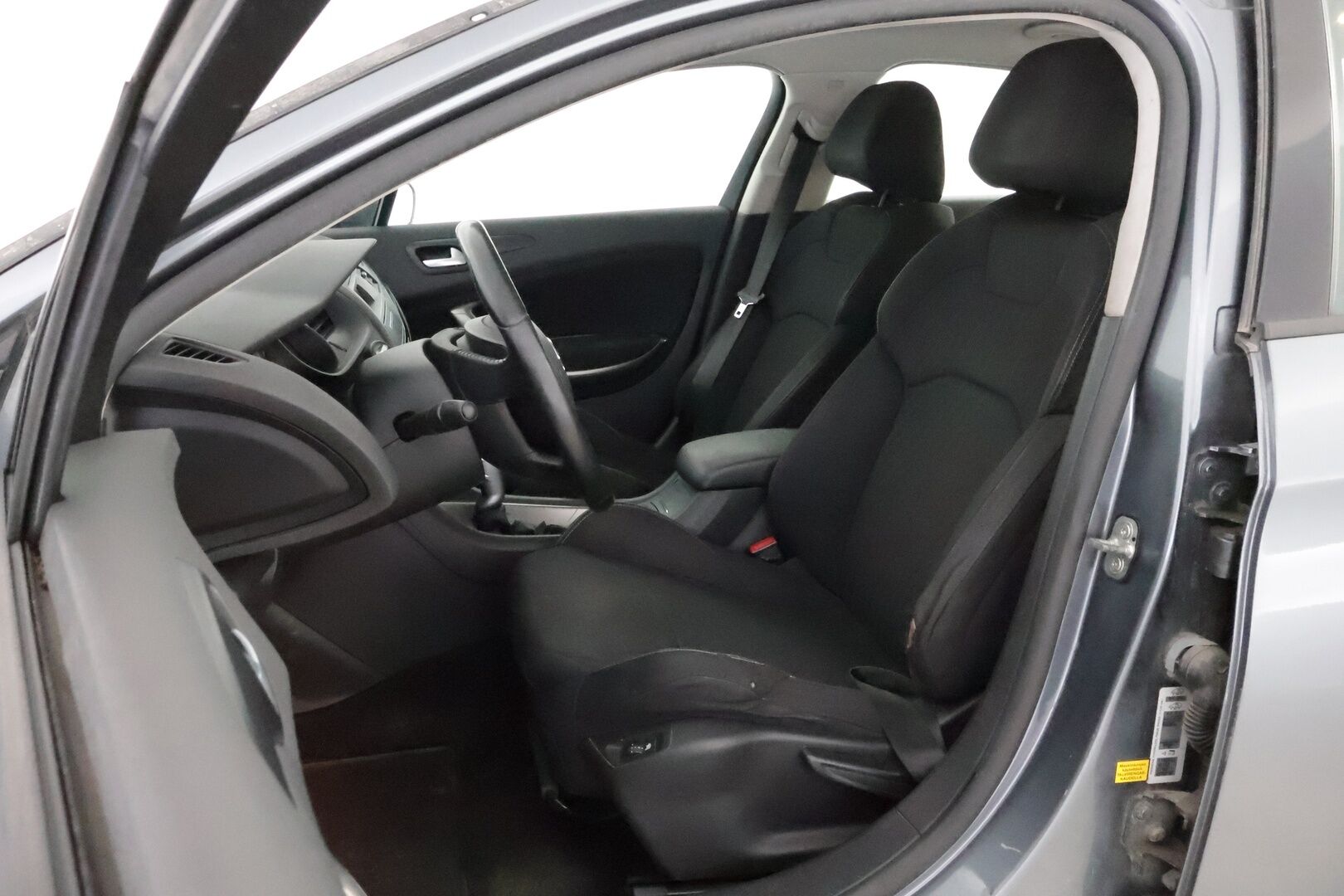 Citroen C5 2008 HDi 136 Confort Sedan Automaatti MYYDÄÄN HUUTOKAUPAT.COM!