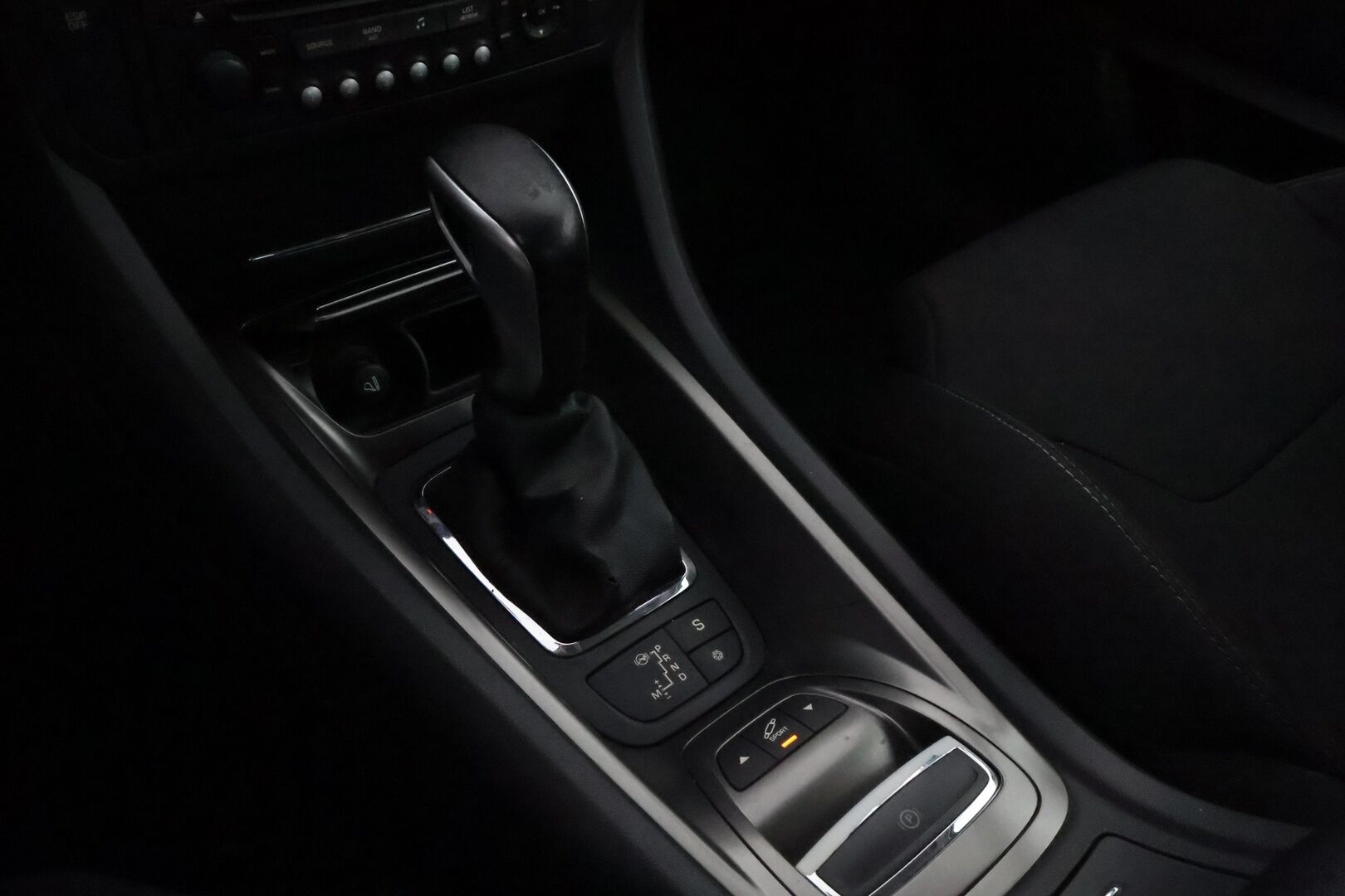 Citroen C5 2008 HDi 136 Confort Sedan Automaatti MYYDÄÄN HUUTOKAUPAT.COM!