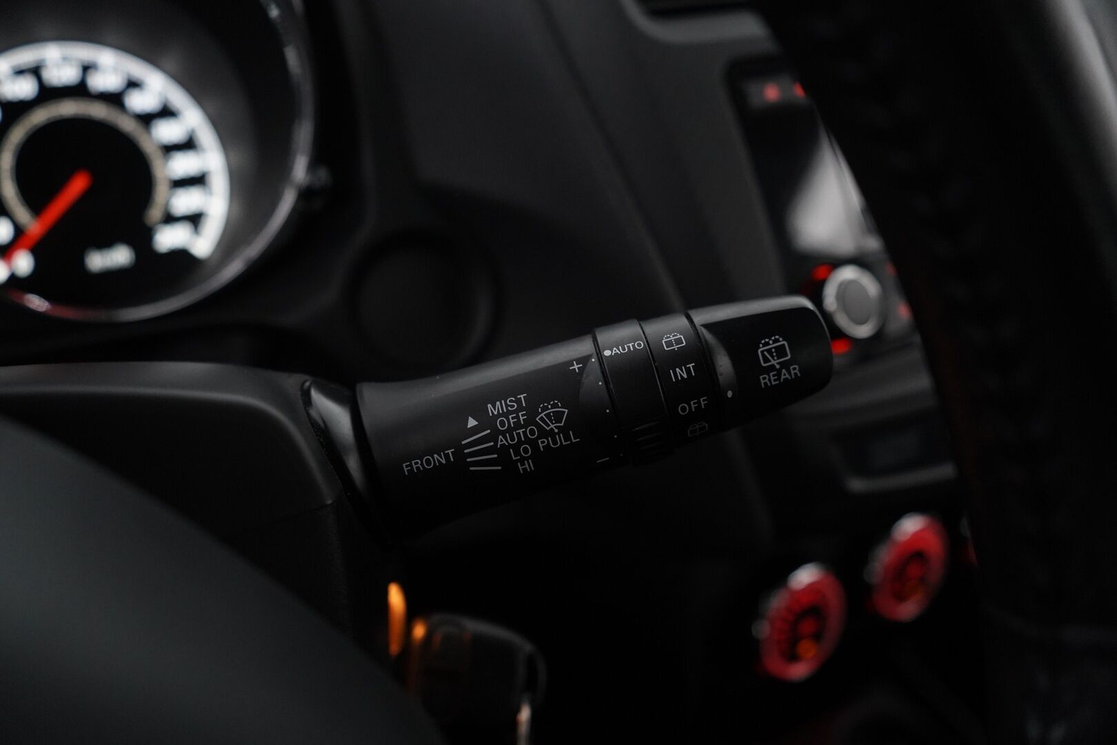 Mitsubishi ASX 2016 1.6 MIVEC Invite 5MT *Lohko + sisäpistoke / Vakkari / Metalliväri* - Suomi-auto / 107,5tkm Viimeisin huolto / Kahdet renkaat