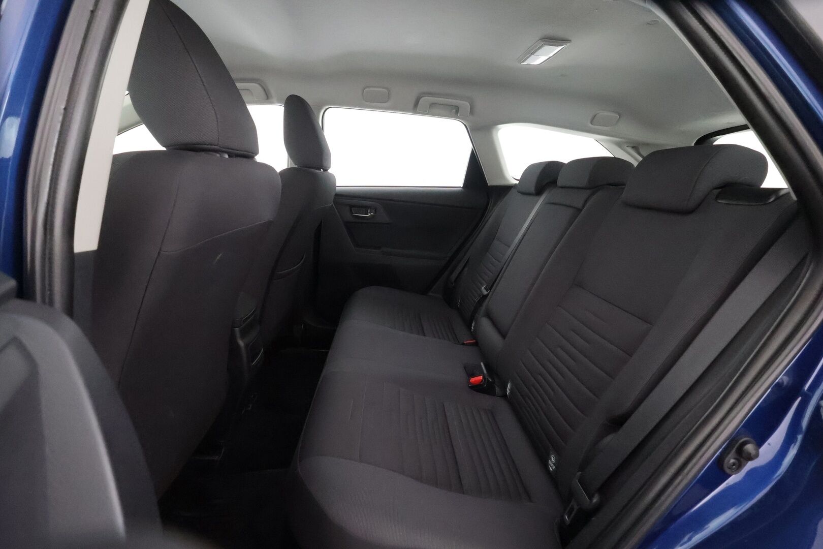 Toyota Auris 2016 Touring Sports 1,8 Hybrid Active - | Lohkolämmitin | LED | P.kamera | Vakkari | Navi | Facelift | 1-om Suomi-auto | Kahdet renkaat |