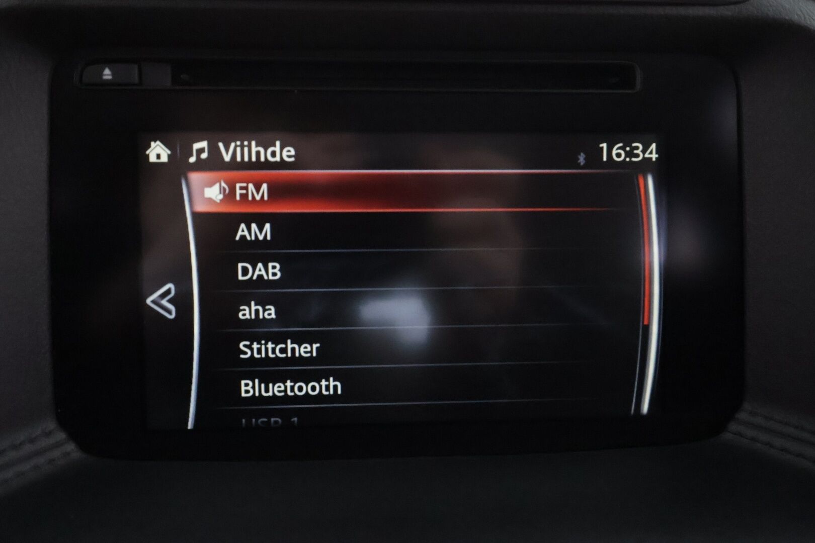 Mazda CX-5 2016 2,0 (165) SKYACTIV-G Premium Plus 6MT 5ov QA3 * 1.Om Suomi-auto /  Vakkari / P.tutkat / Koukku / LED * - LED ajovalot / Kahdet renkaat aluvanteilla