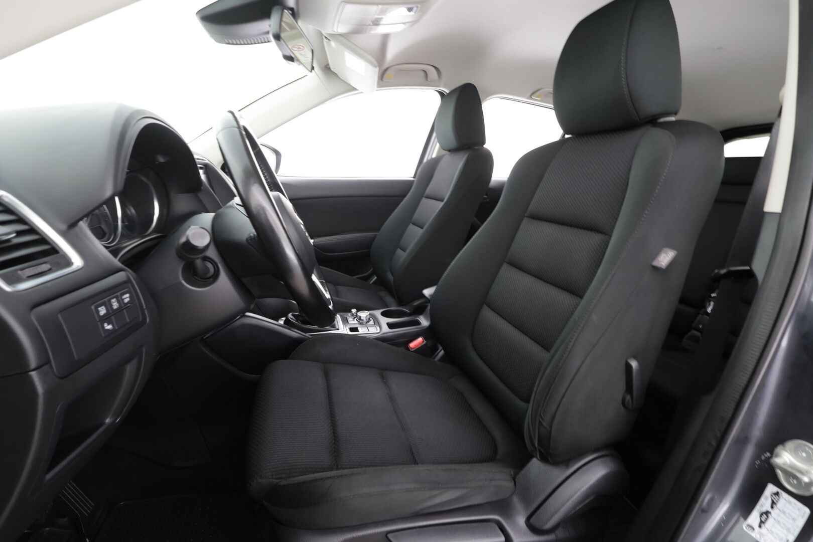 Mazda CX-5 2016 2,0 (165) SKYACTIV-G Premium Plus 6MT 5ov QA3 * 1.Om Suomi-auto /  Vakkari / P.tutkat / Koukku / LED * - LED ajovalot / Kahdet renkaat aluvanteilla