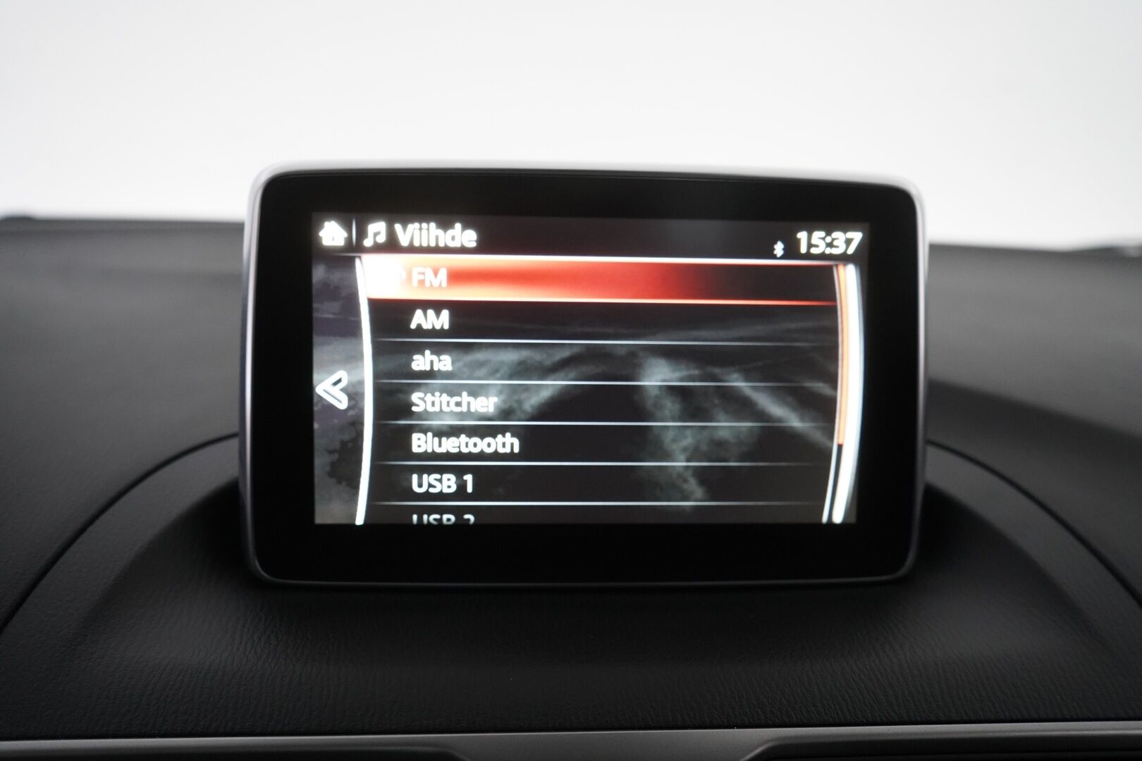 Mazda 3 2016 Sedan 2,0 (120) SKYACTIV-G Premium Plus 6AT 4ov CP2 *Vakkari / Lohko / Tutka* - Suomi-auto / Kahdet OEM vanteet! / Pienet kilometrit / Juuri katsastettu