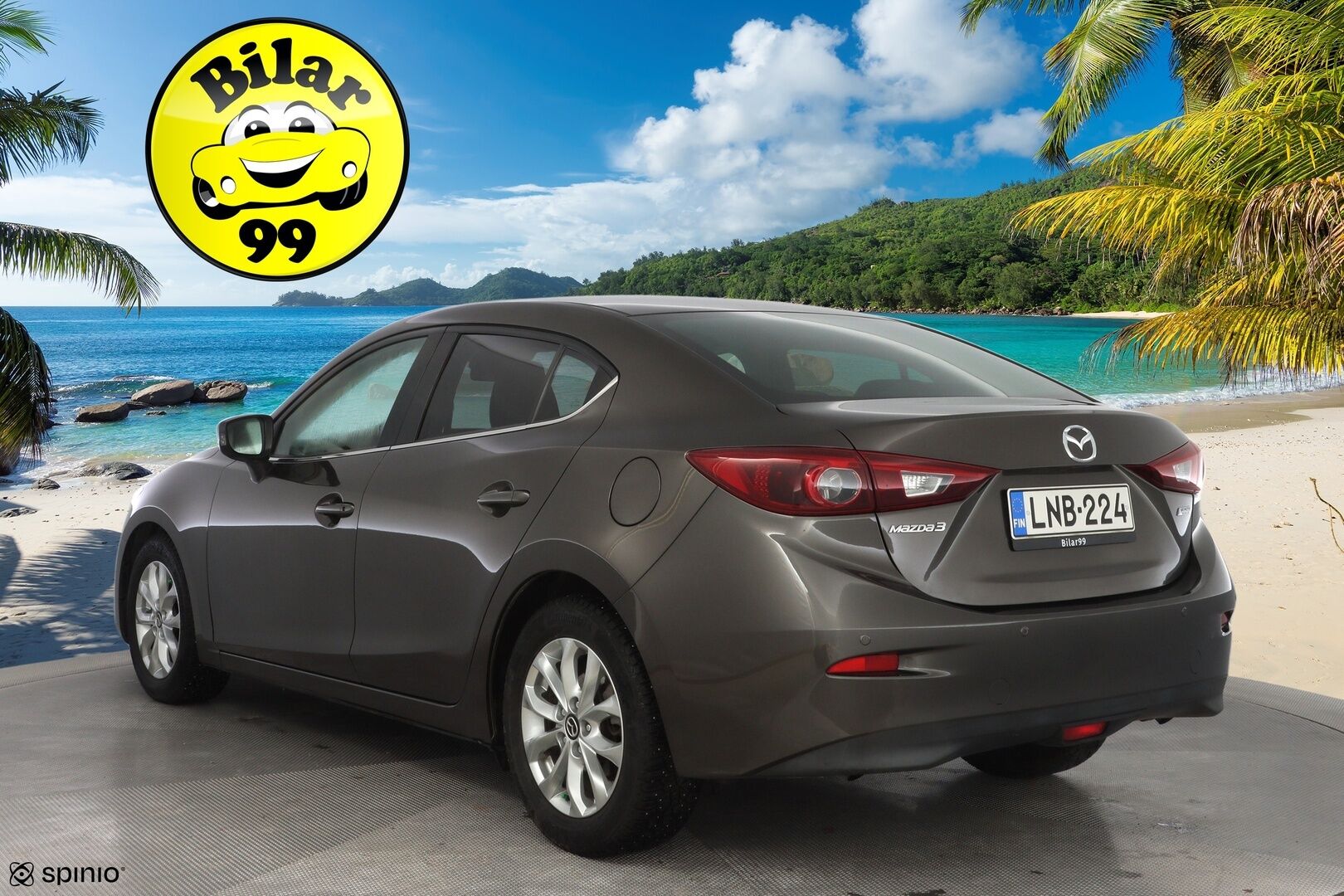 Mazda 3 2016 Sedan 2,0 (120) SKYACTIV-G Premium Plus 6AT 4ov CP2 *Vakkari / Lohko / Tutka* - Kahdet renkaat Mazdan alumiinivantein / Pienet kilometrit / Juuri katsastettu