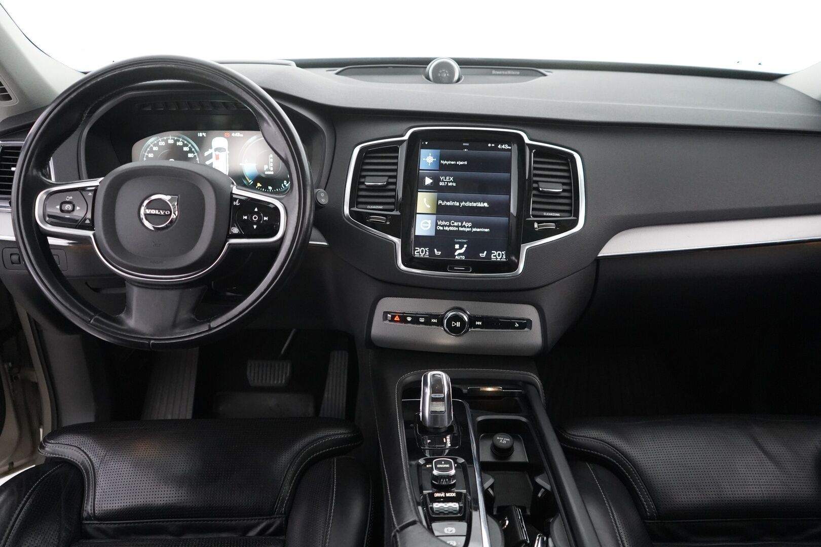 Volvo XC90 2016 T8 Twin Engine AWD Inscription aut - Juuri saapunut 7-paikkainen | Alletaittuva koukku | Bowers&Wilkins | Nahkapenkit muistilla | HUD | Panorama | Kamera
