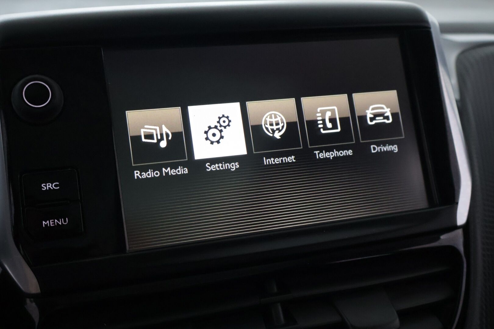 Peugeot 2008 2016 Vision VTi 82 - Panorama ikkuna | Lohko | Vakkari | Hyvin huollettu | Penkinlämmittimet