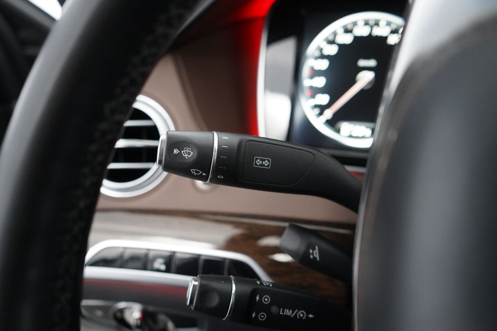 Mercedes-Benz S 2016 500 Plug-In Hybrid L - SoH 87% | Suomi-auto | Panorama | Soft Close | Airmatic | ILS | Ruskeat nahat muistilla | Kamera | Juuri huollettu