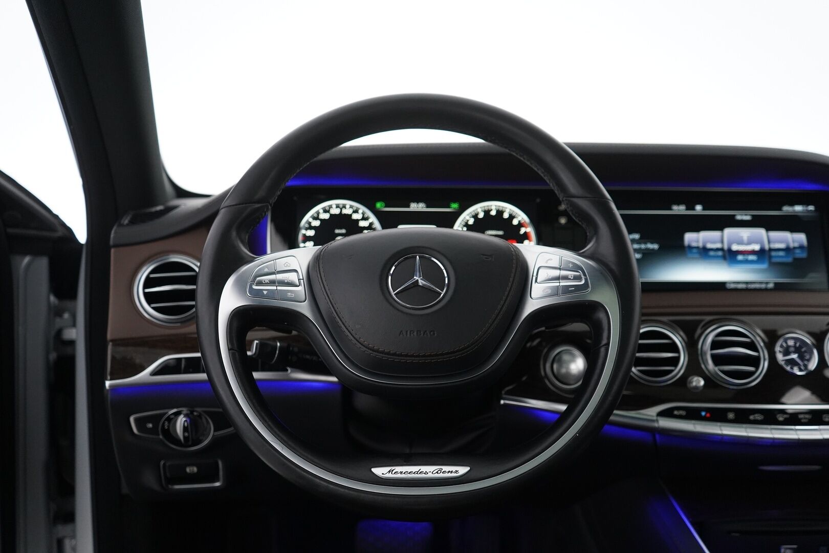 Mercedes-Benz S 2016 500 Plug-In Hybrid L - SoH 87% | Suomi-auto | Panorama | Soft Close | Airmatic | ILS | Ruskeat nahat muistilla | Kamera | Juuri huollettu