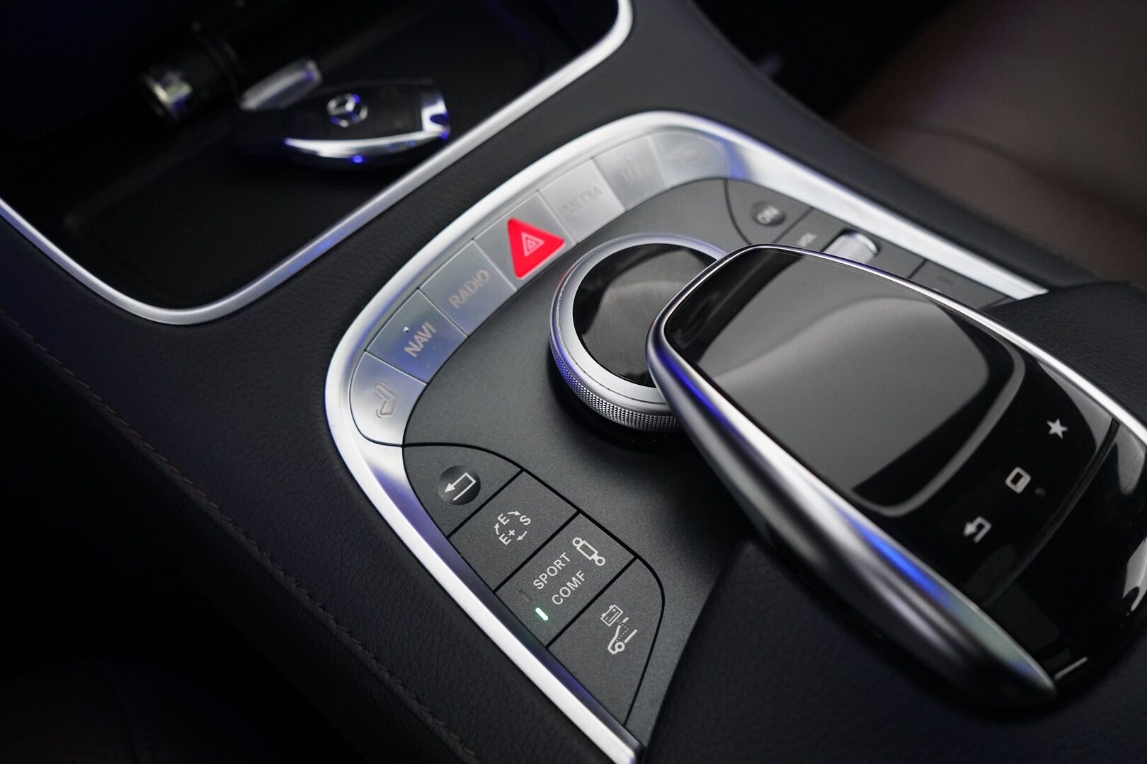 Mercedes-Benz S 2016 500 Plug-In Hybrid L - SoH 87% | Suomi-auto | Panorama | Soft Close | Airmatic | ILS | Ruskeat nahat muistilla | Kamera | Juuri huollettu
