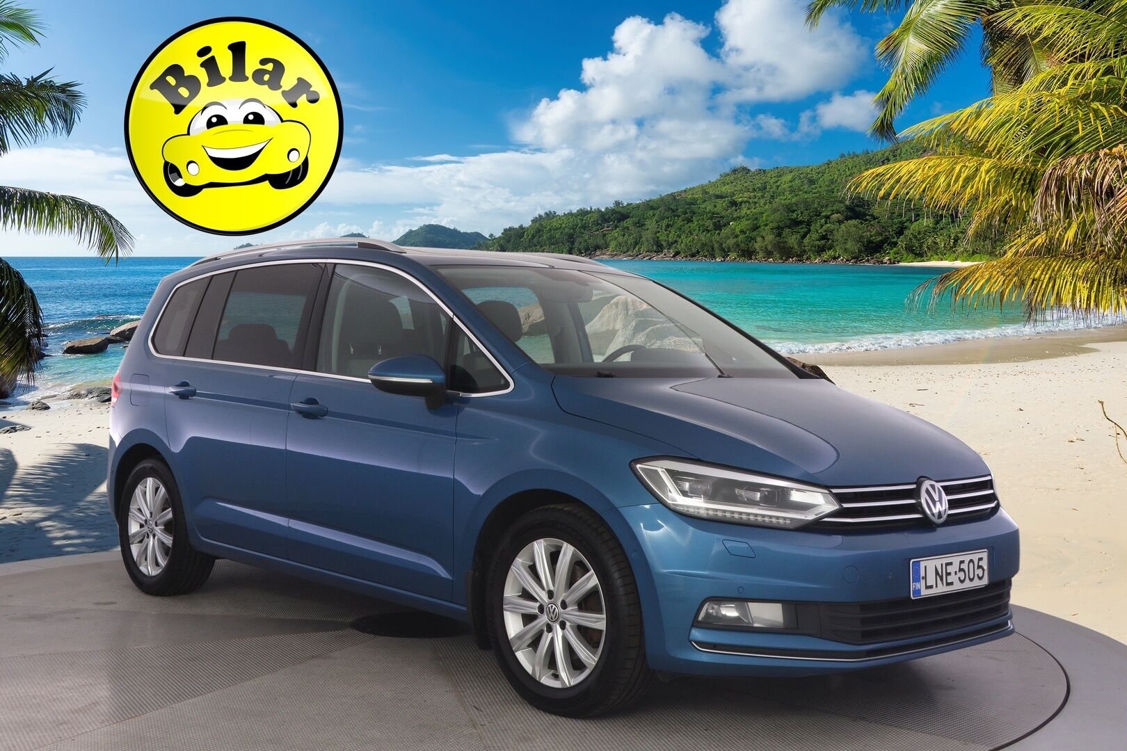 Volkswagen Touran 2016 1.4 TS 110 kW | Webasto | ACC | Panorama | 7-Paikkainen
