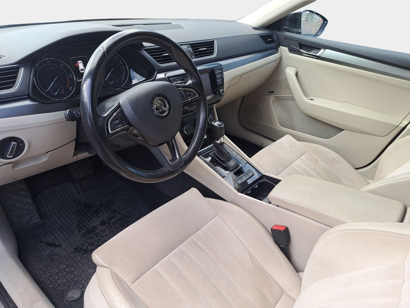 Skoda Superb 2016 Combi 2,0 TDI 190 Style DSG Autom. - | Suomi-auto | ACC | Webasto | Canton | Muistipenkki | Nahka-alcantara | P. Tutkat | Bi-Xenon | Vetokoukku | 2x Renkaat ja Vanteet |