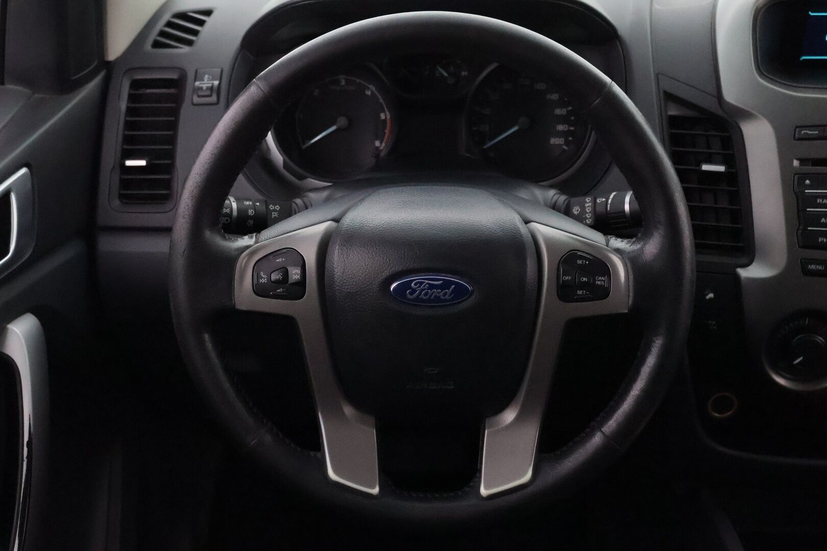 Ford Ranger 2016 Super Cab 2,2TDCi 150 hv A6 XLT 4x4 - ALV / Lavakate / P.Kamera / Vetokoukku / Lohkolämmitin / Vakkari / Lämm.Tuulilasi / Suomiauto / Juuri katsastettu!