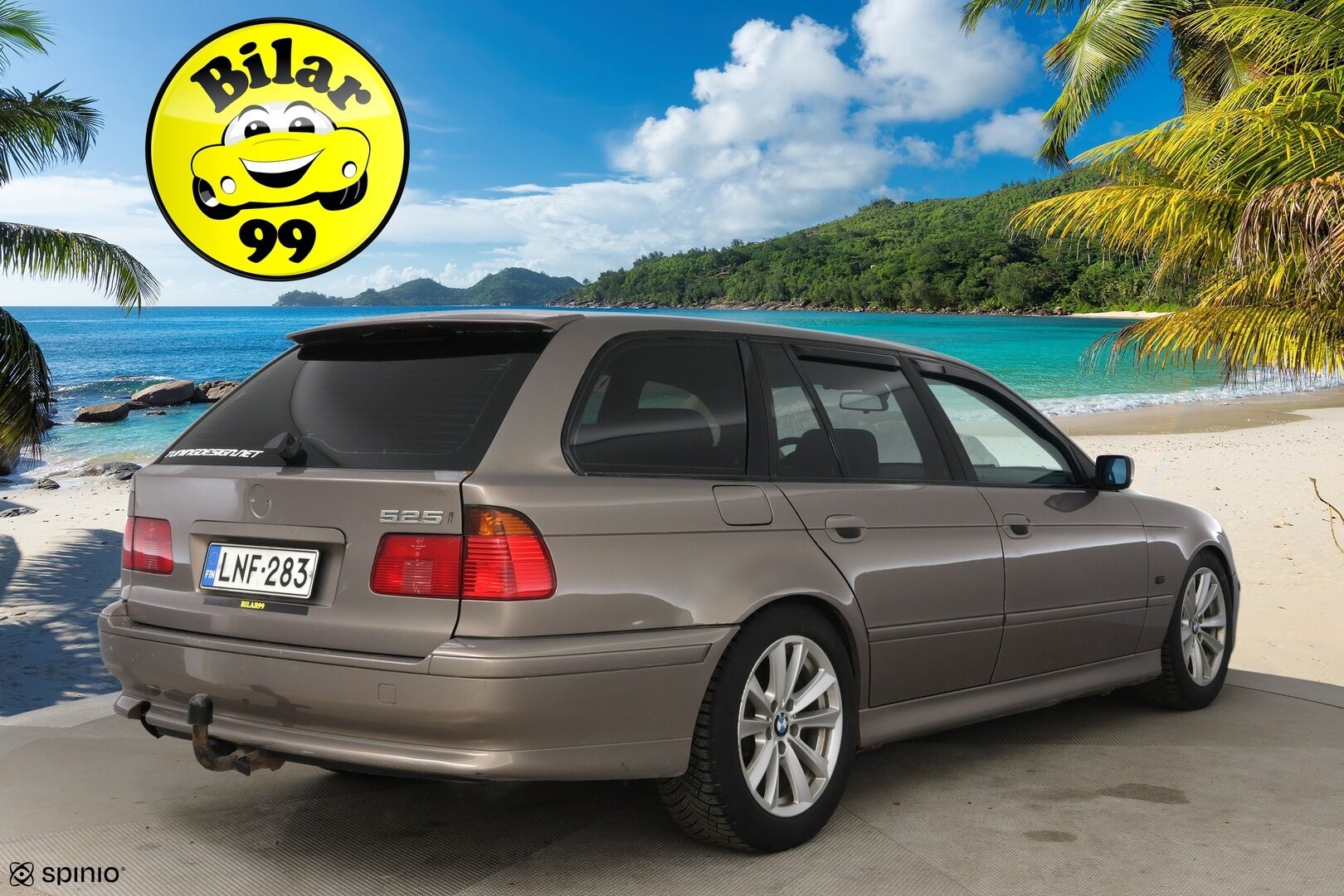 BMW 525 2004 5D 525I TOURING / Sporttinahat / Tarkka huoltokirja / Vetokoukku / 2x Renkaat  - YritysOutlet - Myydään vain yrityksille - 2x Renkaat / Vakkari / Vetokoukku / Suomi-auto