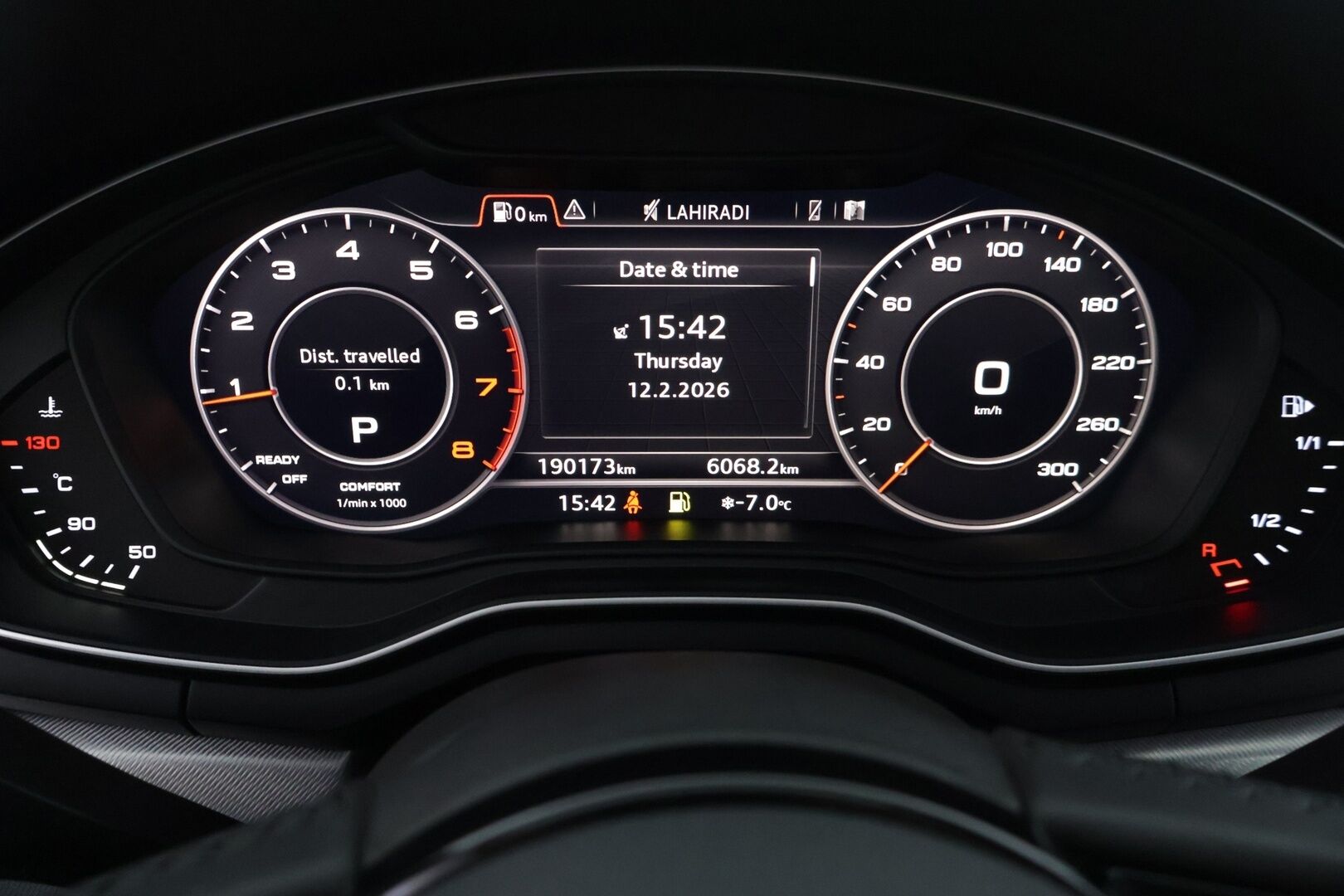 Audi A4 2016 Sedan Business Sport 1,4 TFSI 110 kW S tronic *Webasto / Digimittaristo / Led / Koukku / NMI Plus Navi* - Suomi-auto / Kahdet vanteet / Huollettu 1/26 - HULLUT AVAJAISHULINAT KORKOTARJOUS 3,29 %