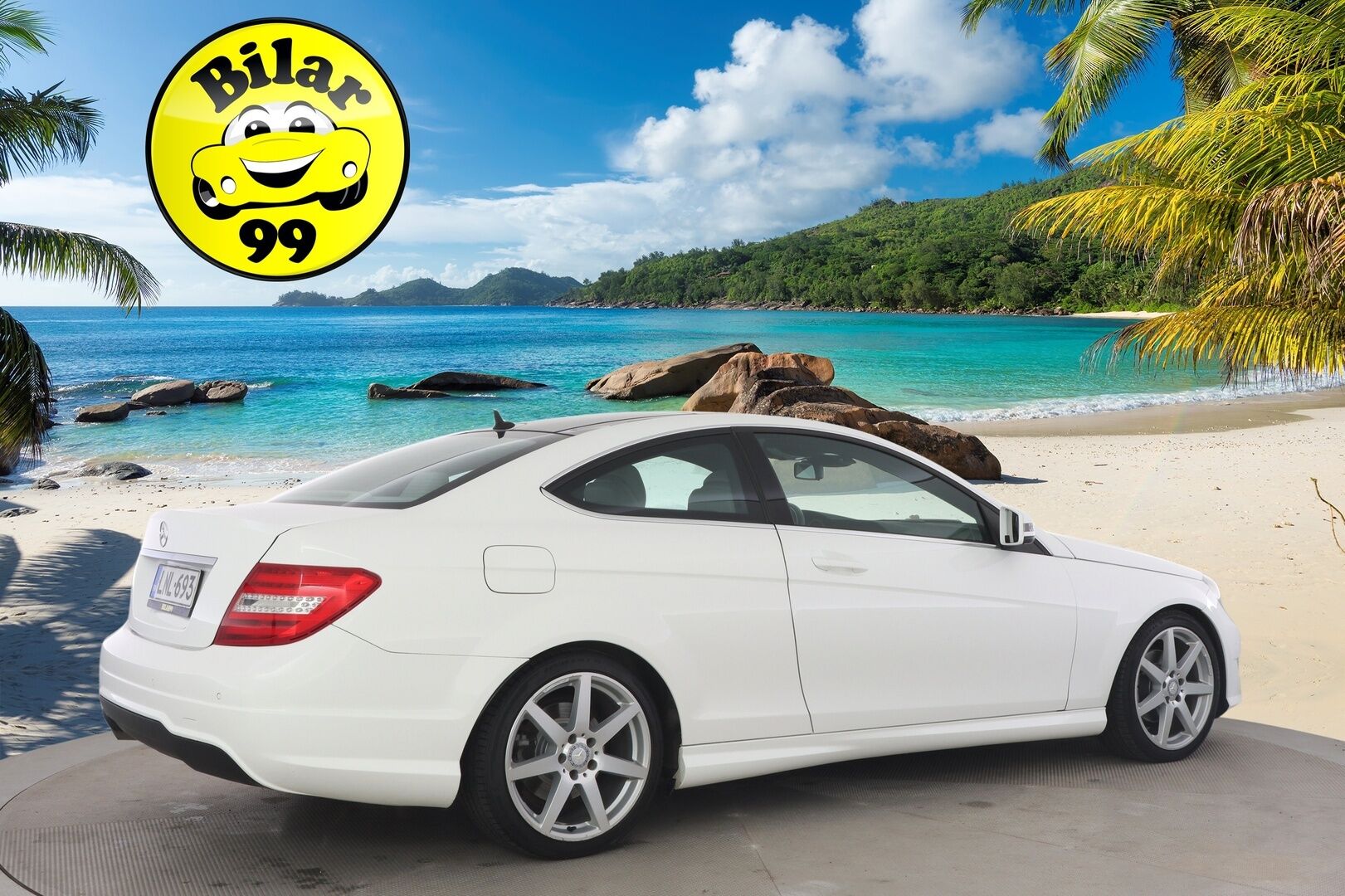 Mercedes-Benz C 2012 220 CDI Coupé AMG- Styling - Webasto / Panorama / AMG-paketit / Vaalea Sisusta / Vakkari  