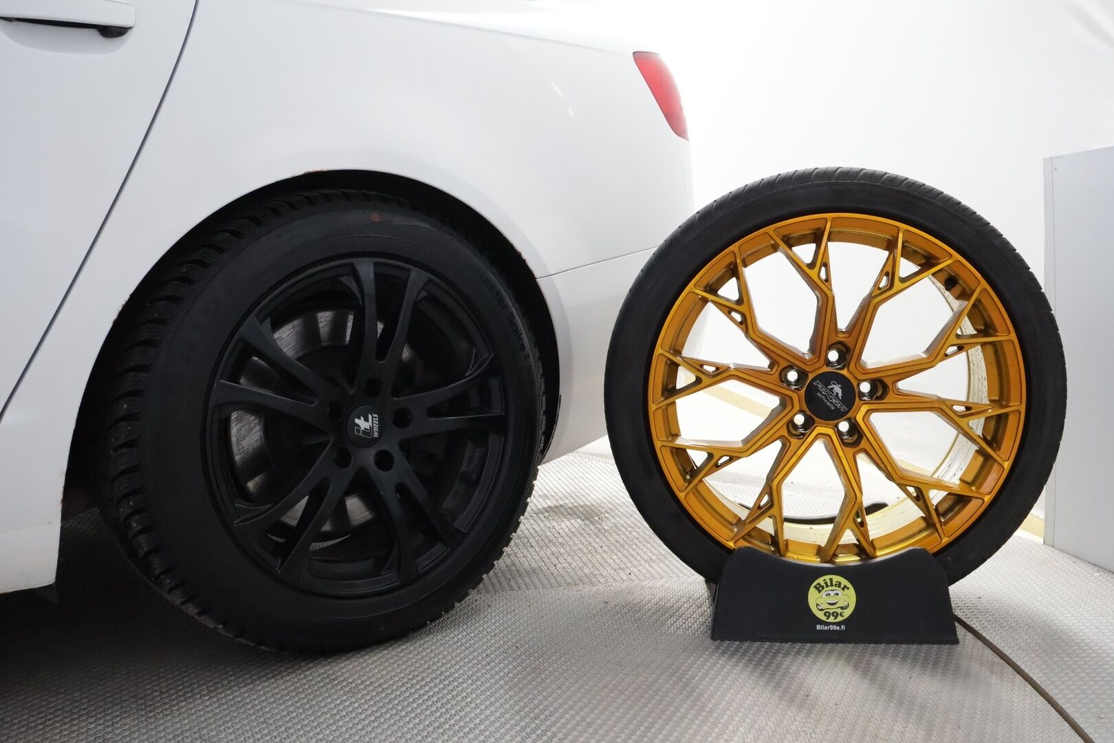 Audi A6 2008 3,0 V6 TDI DPF 207 kW quattro S Line - YritysOutlet - Myydään vain yrityksille - Adapt.Vakkari / Bose / Webasto / Kattoluukku / Nahkasisusta / SUPERVARUSTELTU!