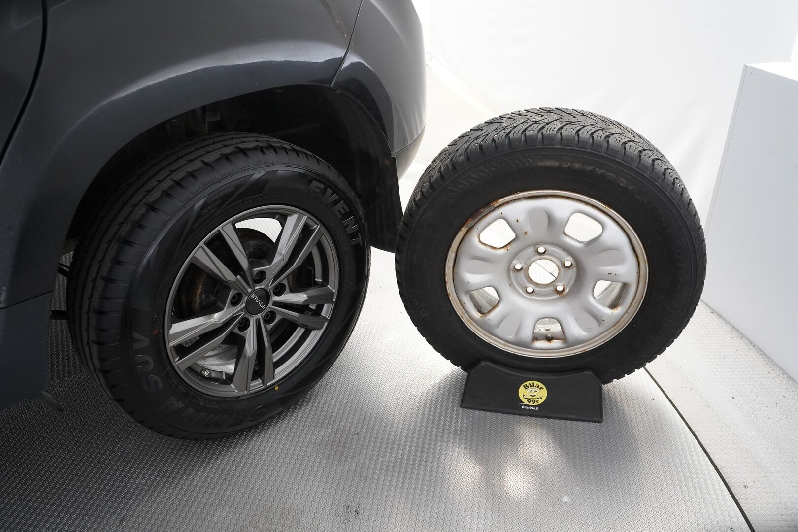 Dacia Duster 2016 dCi 110 S&S 4x4 Laureate - Vakkari / Koukku / Lohko / Ilmastointi
