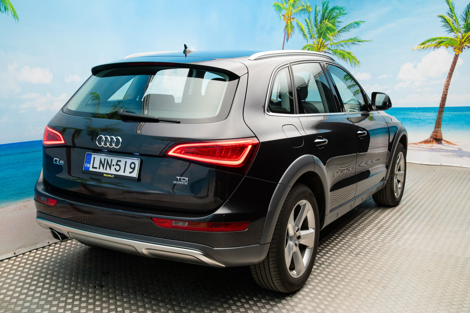 Audi Q5 2016 Offroad Land of quattro Edition 2,0 TDI 140 kW quattro S tronic - Webasto | Sporttipenkit | Koukku | Sähkötoiminen takaluukku | Xenon | Suomi-auto
