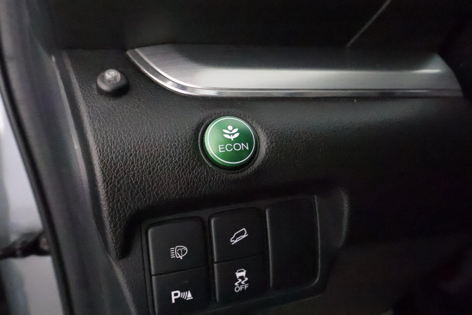 Honda CR-V 2016 1,6 Diesel Lifestyle AT **Vakkari / P.kamera / Eberspächer / Koukku / Puolinahat / Bluetooth** - Suomi-auto / Kahdet renkaat aluvanteilla
