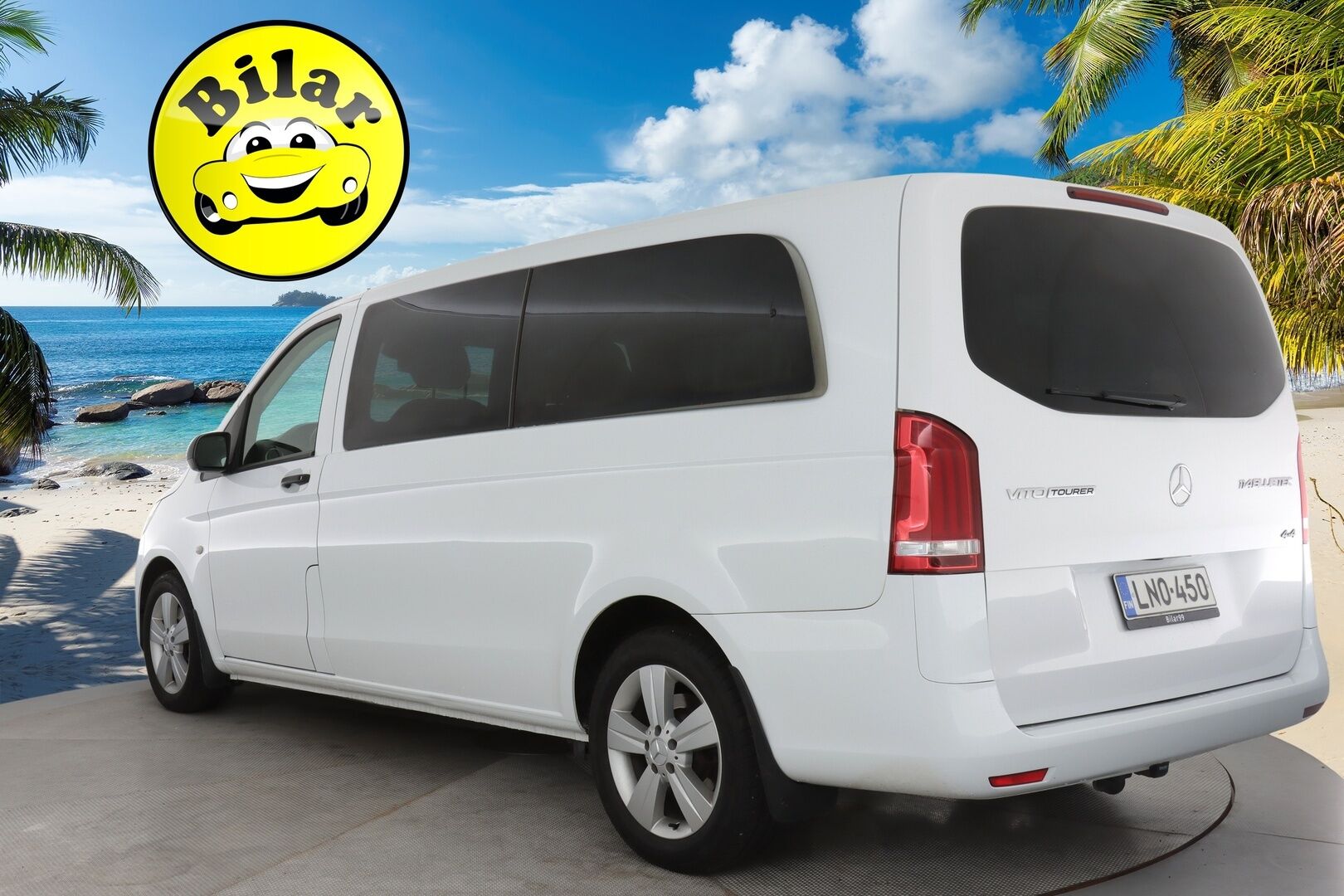 Mercedes-Benz Vito 2016 114 BlueTEC 4x4-3,05/34KB pitkä A3 A - | Webasto | 9-Paikkainen | Vetokoukku | LED ajovalot | Peruutuskamera | Vakionopeudensäädin | 2x Renkaat&Vanteet | Sähköinen liukuovi |