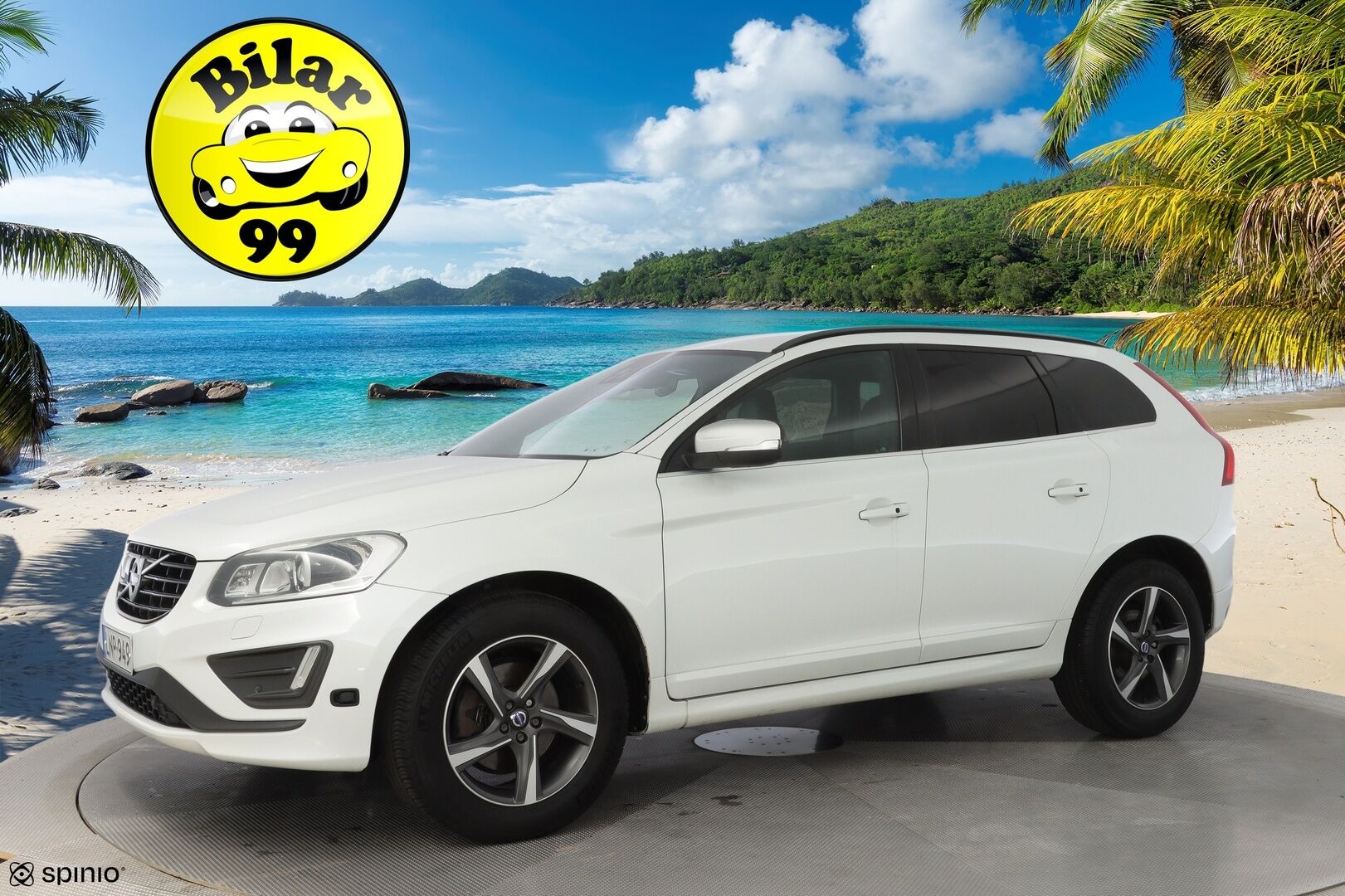 Volvo XC60 2016 D4 AWD Business R-Design aut *Webasto / Acc / Voc / Koukku / Keyless / Blis / Tutkat* - Suomi-Auto / Kahdet vanteet / Huollettu 239tkm / Helmiäisvalkoinen