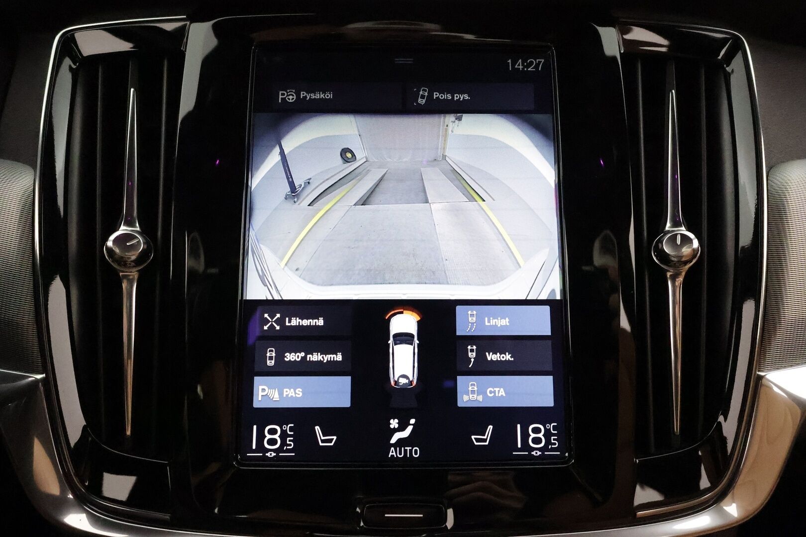 Volvo V90 2017 D4 AWD Business Inscription aut ** HUD / 360° Kamera / Webasto / Koukku / Adapt.Vakkari / Sporttipenkki Muistilla ** - Suomi-auto / Merkkihuollettu! / Juuri huollettu / Uudet talvirenkaat *
