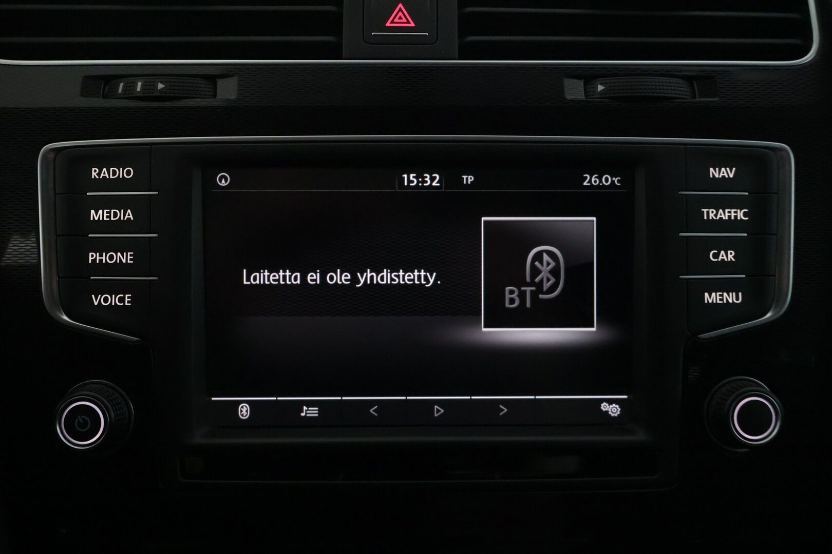 Volkswagen Golf 2017 GTD 2,0 TDI 135 kW (184 hv) - | Lohkolämmitin | P. Tutkat | Vakionopeudensäädin | Navi | Bluetooth | 2x Renkaat ja vanteet |
