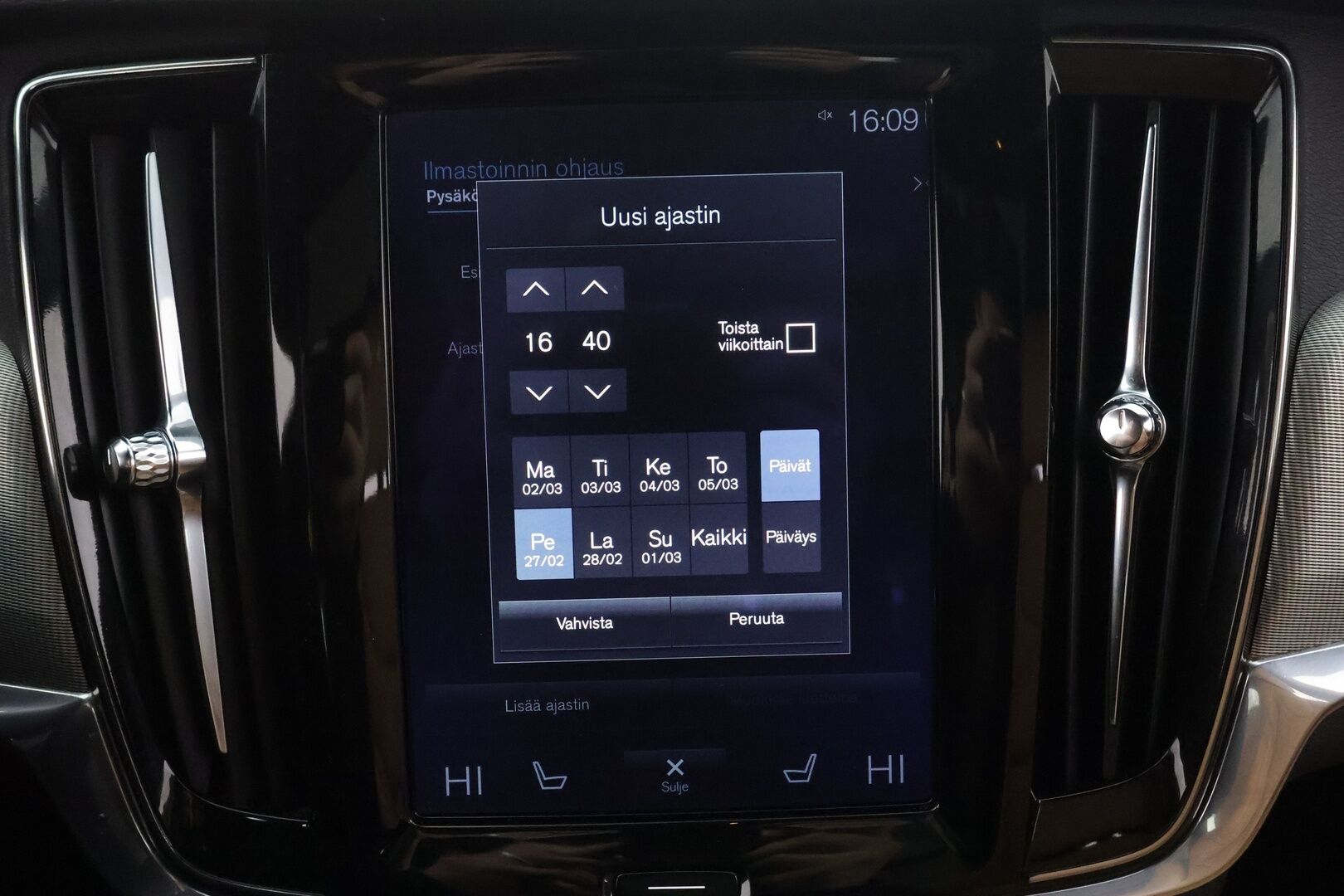Volvo V90 2017 D5 AWD Business Inscription aut - Ilman AD-Blue järjestelmää | ACC | HUD | 360° | Ilmastoidut muistipenkit | BLIS | Panorama | Keyless | Full LED | Webasto