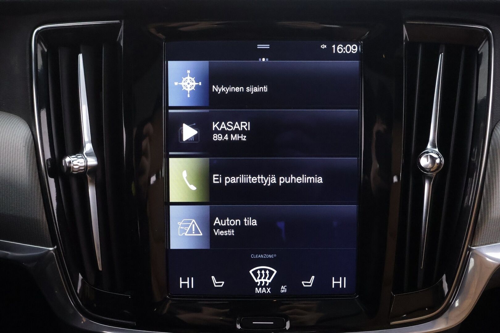 Volvo V90 2017 D5 AWD Business Inscription aut - Ilman AD-Blue järjestelmää | ACC | HUD | 360° | Ilmastoidut muistipenkit | BLIS | Panorama | Keyless | Full LED | Webasto
