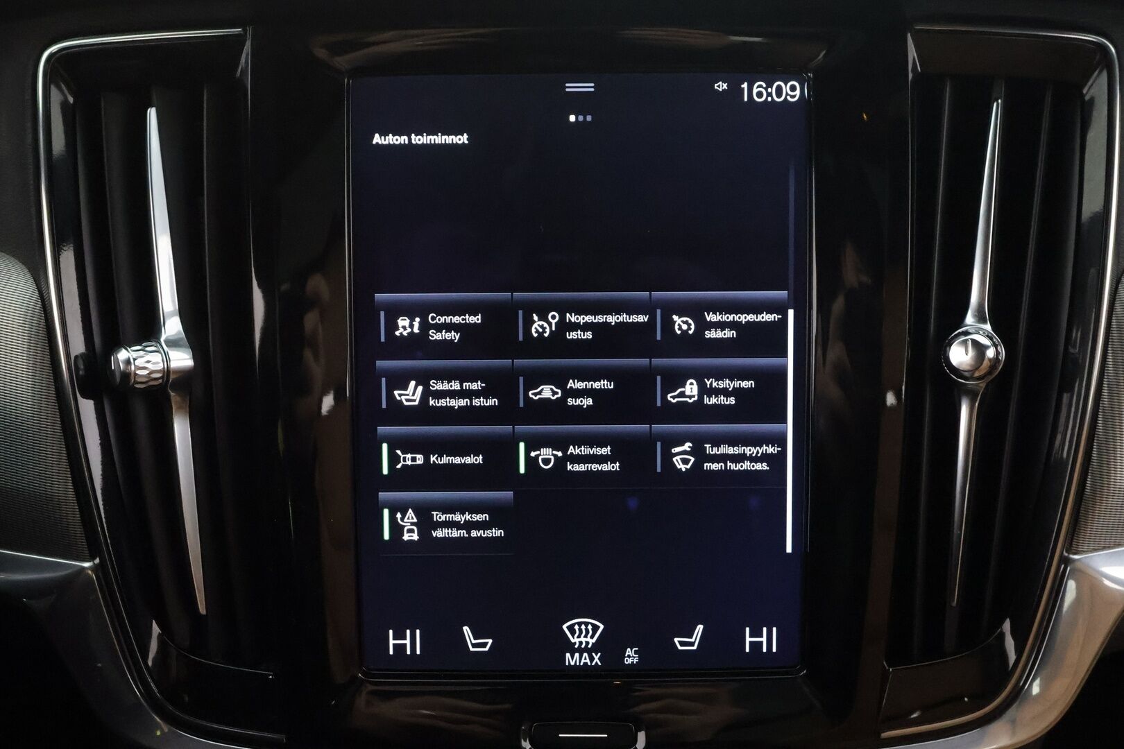Volvo V90 2017 D5 AWD Business Inscription aut - Ilman AD-Blue järjestelmää | ACC | HUD | 360° | Ilmastoidut muistipenkit | BLIS | Panorama | Keyless | Full LED | Webasto