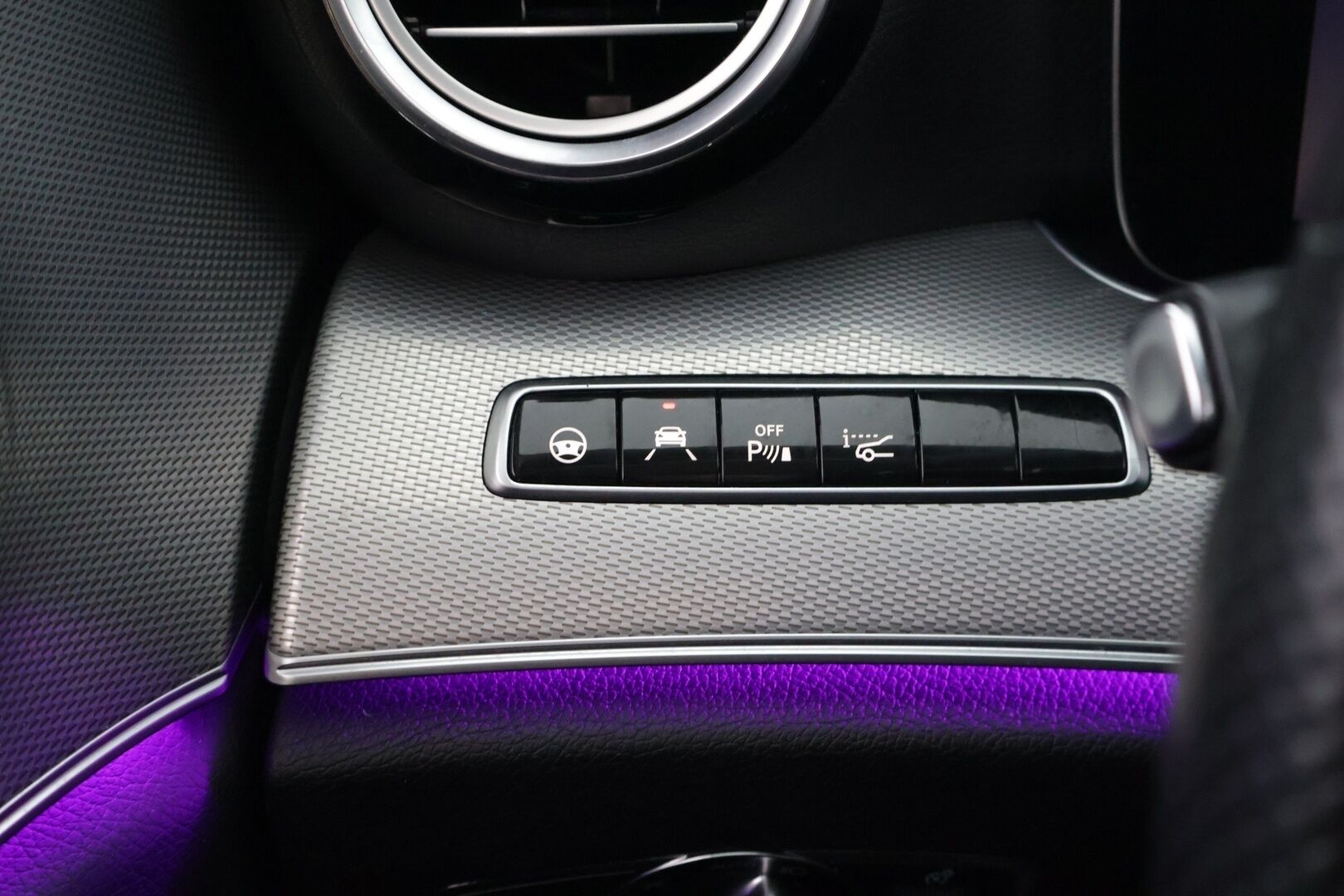 Mercedes-Benz E 2017 350 e A Premium Business - YritysOutlet - Myydään vain yrityksille - Widescreen / Burmester / HUD / Navi / 360° / Acc / Kaista / Blis / Sporttinahat