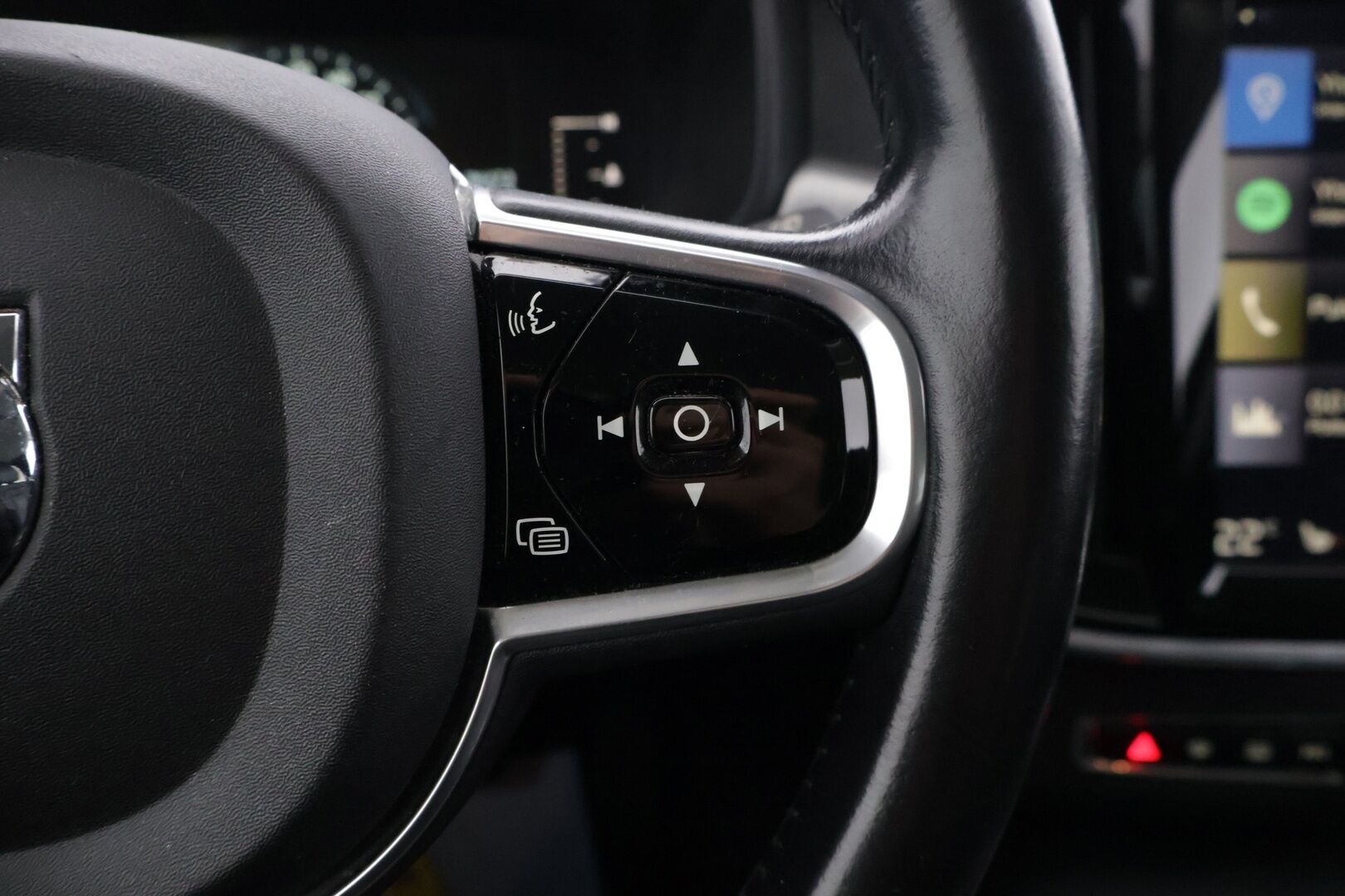 Volvo V90 2017 D4 AWD Business aut - | Ei Adblue | ACC | Puh. Ohjat. Webasto | Sporttinahat | Tutkat | S-Luukku | KeyLessGo | High Perf. Audio | Apple&Android | Merkkihuollettu | - KORKO VAIN 3,99 %