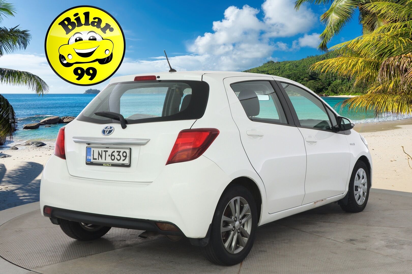 Toyota Yaris 2017 1,5 Hybrid Active 5ov - Huutokaupat.com / Merkkihuollettu / p-kamera