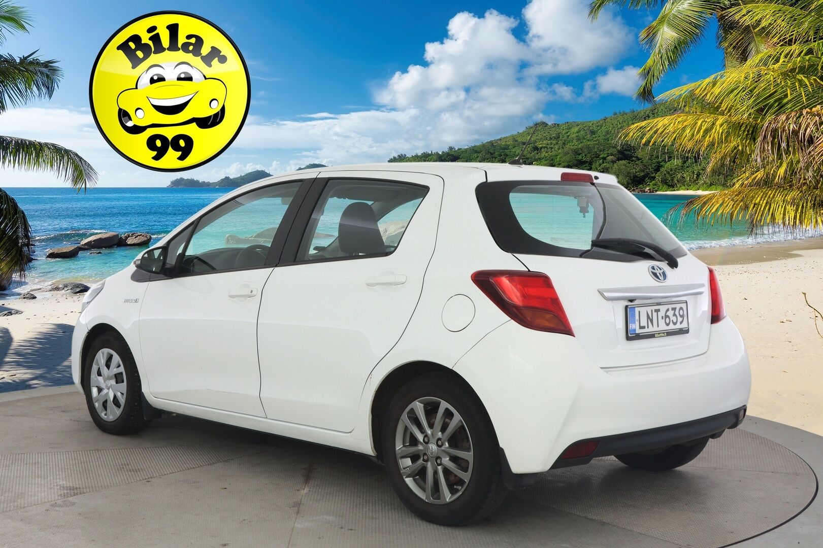 Toyota Yaris 2017 1,5 Hybrid Active 5ov - Huutokaupat.com / Merkkihuollettu / p-kamera