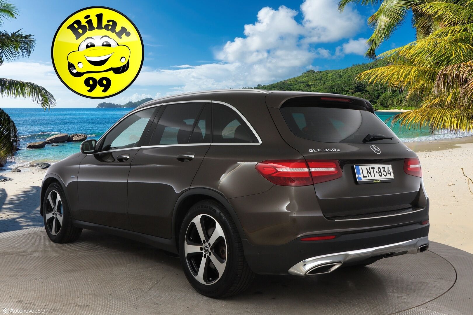 Mercedes-Benz GLC 2017 350 e 4Matic A Premium Business - Suomiauto / Burmester / Distronic / Panoraama / Ilma-Alusta / Vetokoukku / Nahkasisusta / 360-Kamera / HUD / Supervarusteet!