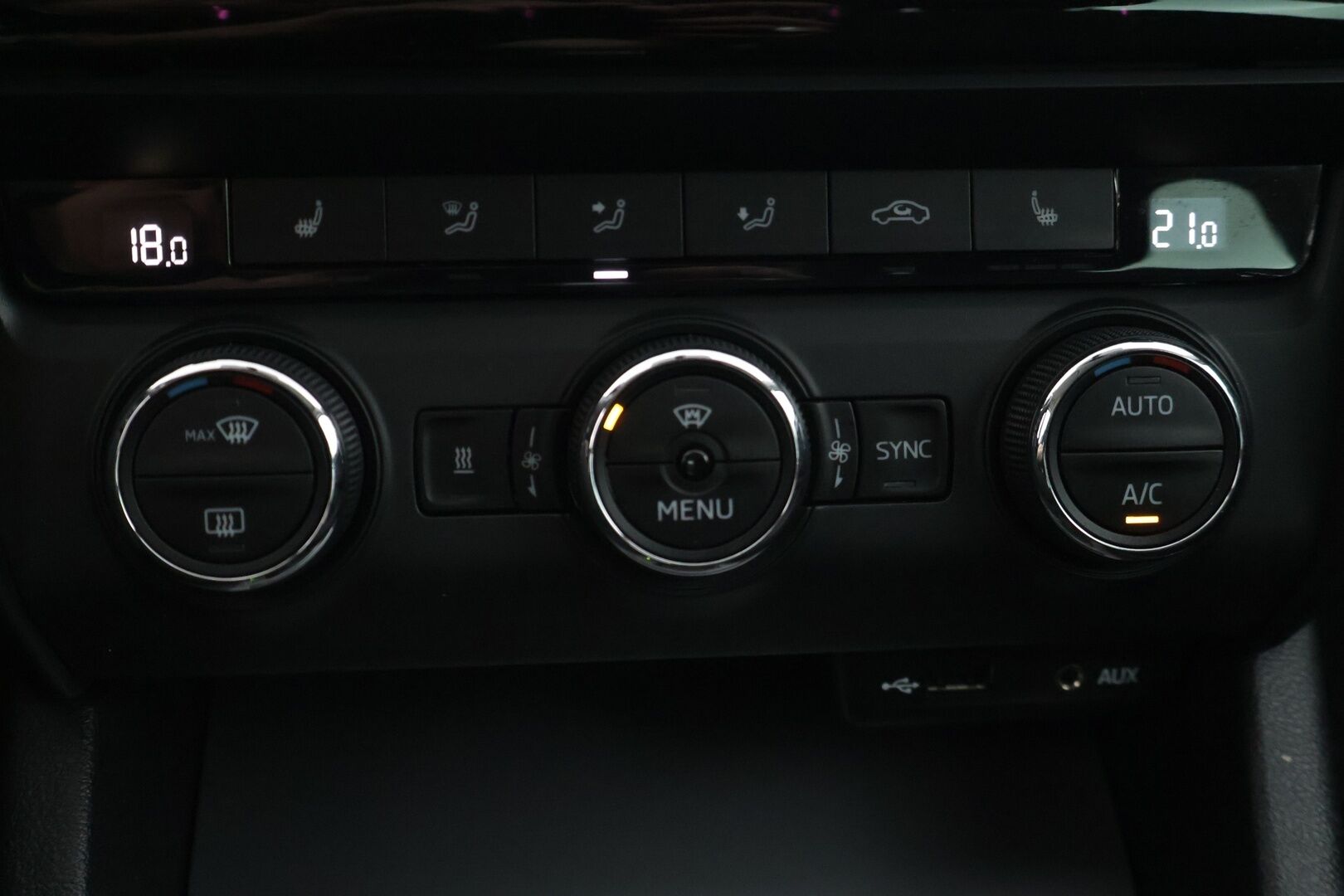 Skoda Octavia 2017 2,0 TDI 150 Style DSG Autom. - * YritysOutlet - tämä auto myydään vain yrityksille *