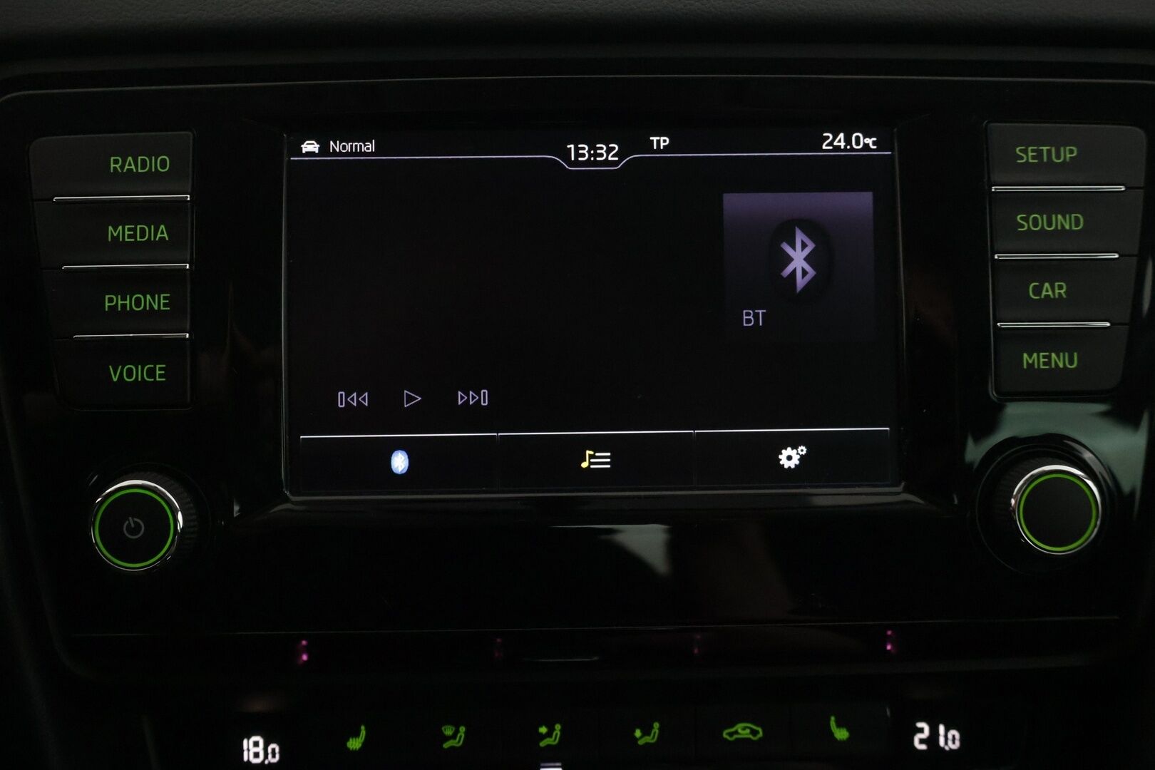 Skoda Octavia 2017 2,0 TDI 150 Style DSG Autom. - * YritysOutlet - tämä auto myydään vain yrityksille *