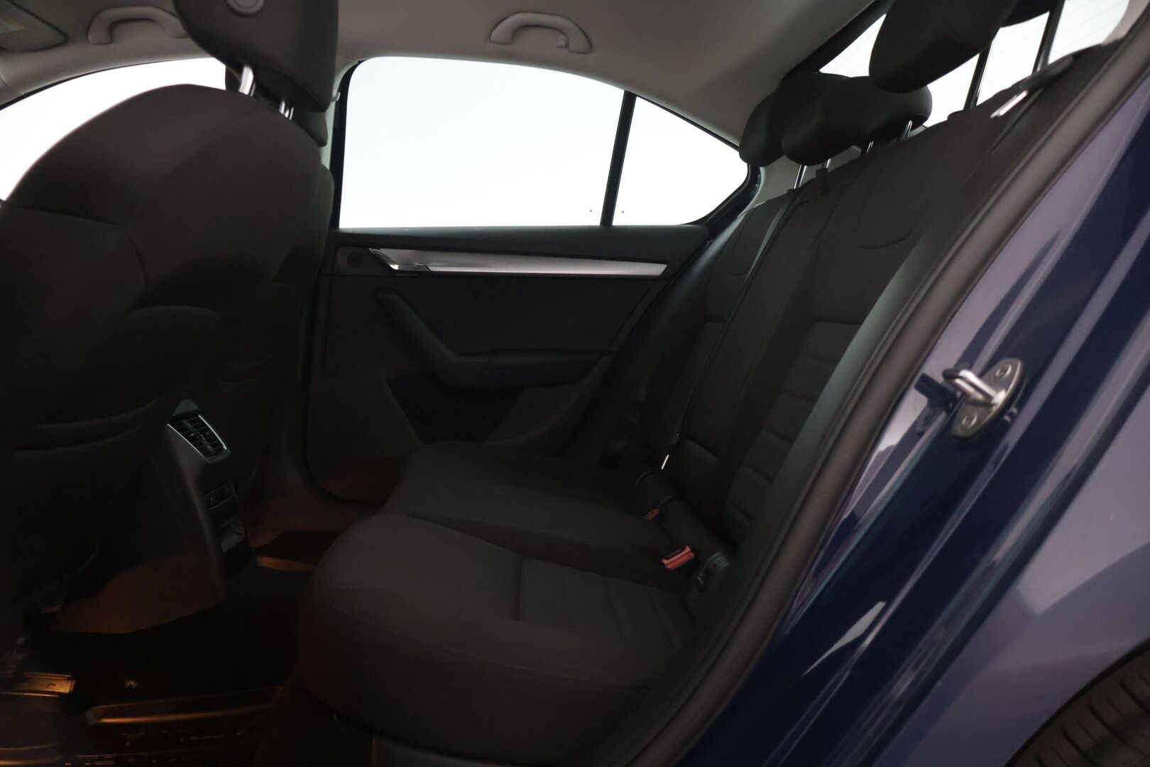Skoda Octavia 2017 2,0 TDI 150 Style DSG Autom. - * YritysOutlet - tämä auto myydään vain yrityksille *