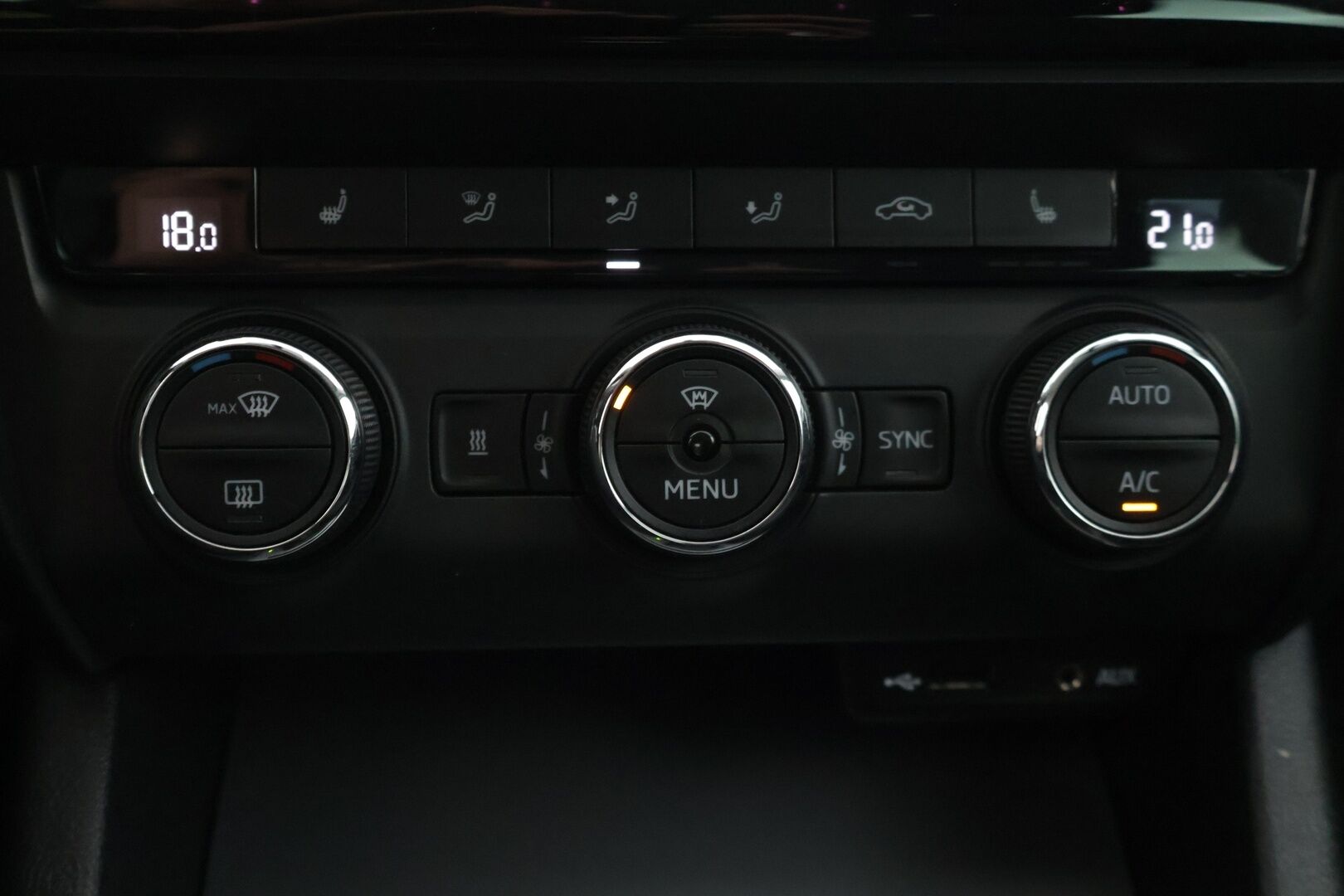 Skoda Octavia 2017 2,0 TDI 150 Style DSG Autom. - * YritysOutlet - tämä auto myydään vain yrityksille *