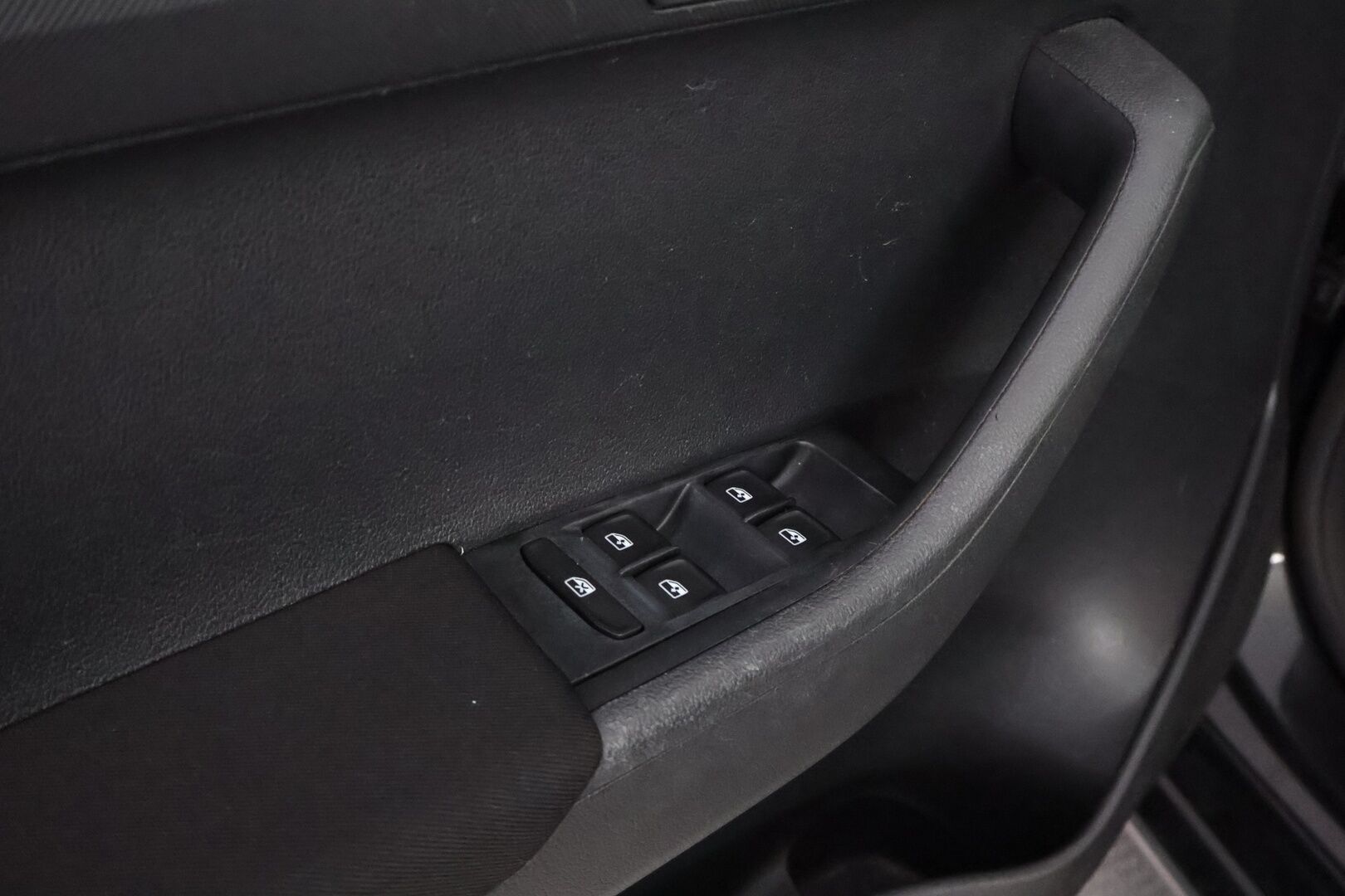 Skoda Fabia 2017 Combi 1,2 TSI 110 Style DSG Autom. - Suomiauto | Vakkari | Front Assist | Lohko & Sisäpistoke | Peruutustutkat | KeylessGo | 2x Renkaat Aluvantein!