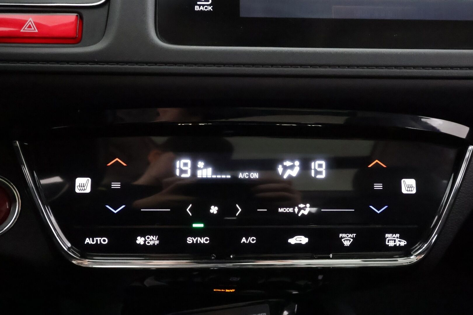 Honda HR-V 2017 1,5 Executive CVT - | Panorama | Koukku | Puolinahat | LED | Keyless | P.kamera | Kaistavahti | Vakkari | City Brake System | Bluetooth | 2x renkaat aluin | 