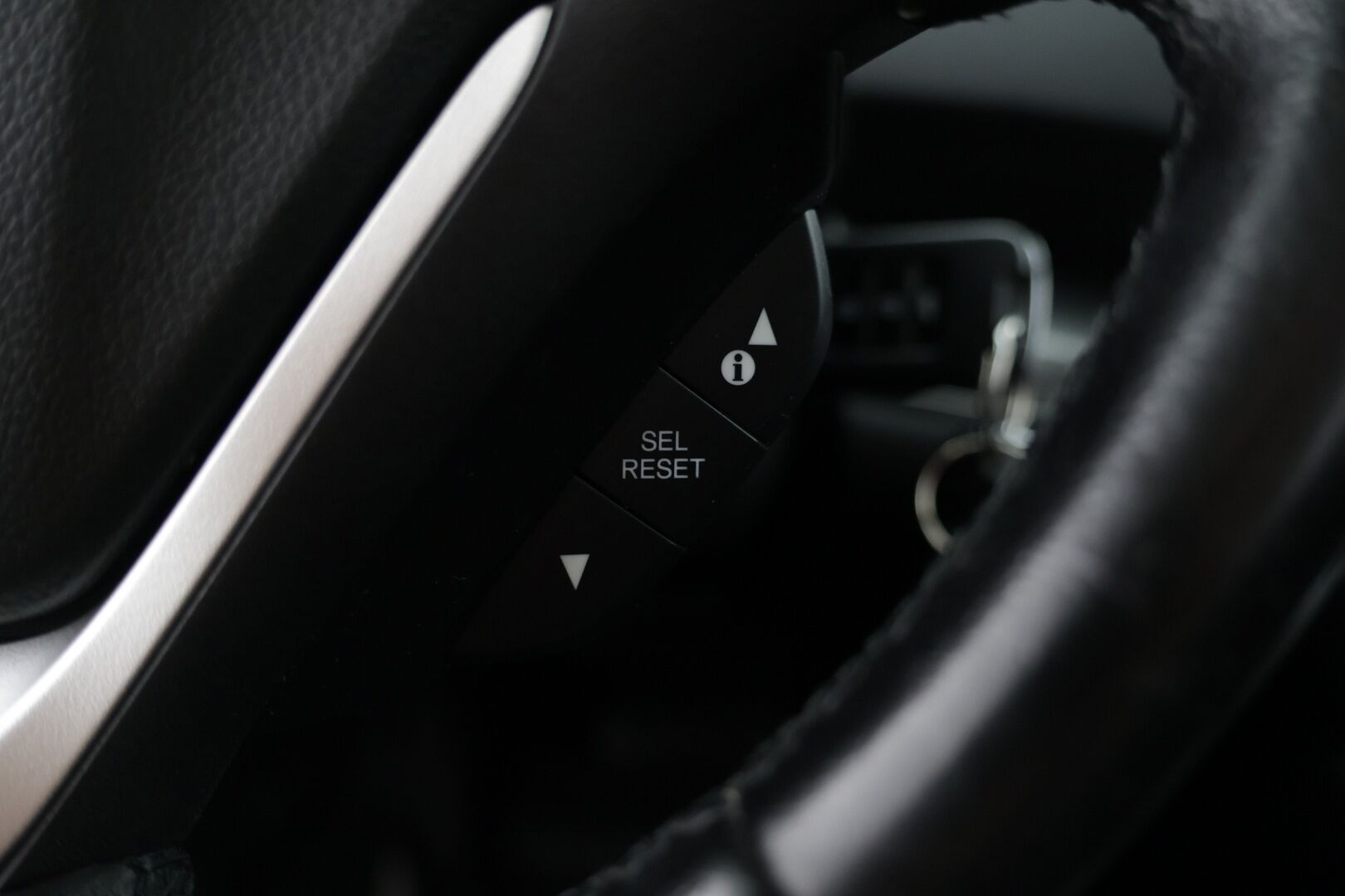 Honda CR-V 2017 1,6 Diesel Elegance Plus AT 4WD Neliveto * P-Kamera / Navi / Koukku / Lohko & Sisäp. / Huippusiisti tuote! *