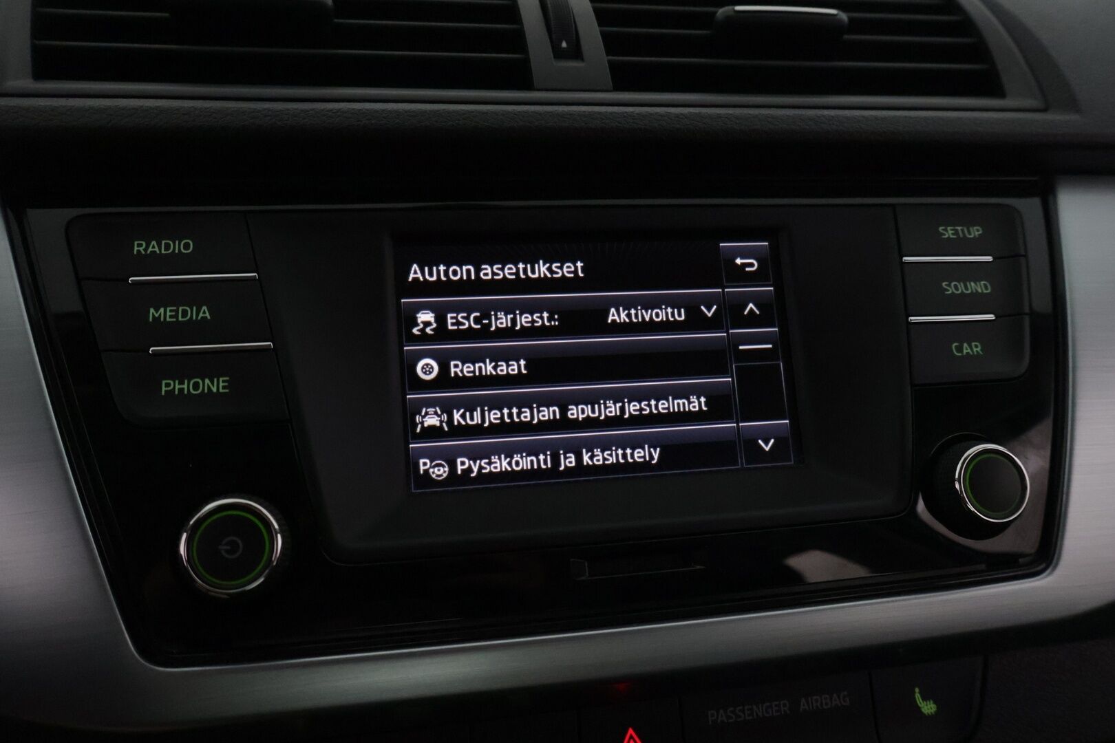 Skoda Fabia 2017 *Combi 1,2 TSI 110 Ambition DSG Autom* Vakionopeudensäädin / Bluetooth / 1-omisteinen / Suomi-auto / tutkat takana* - 1-omisteinen / Suomi-auto / Kattavat huollot
