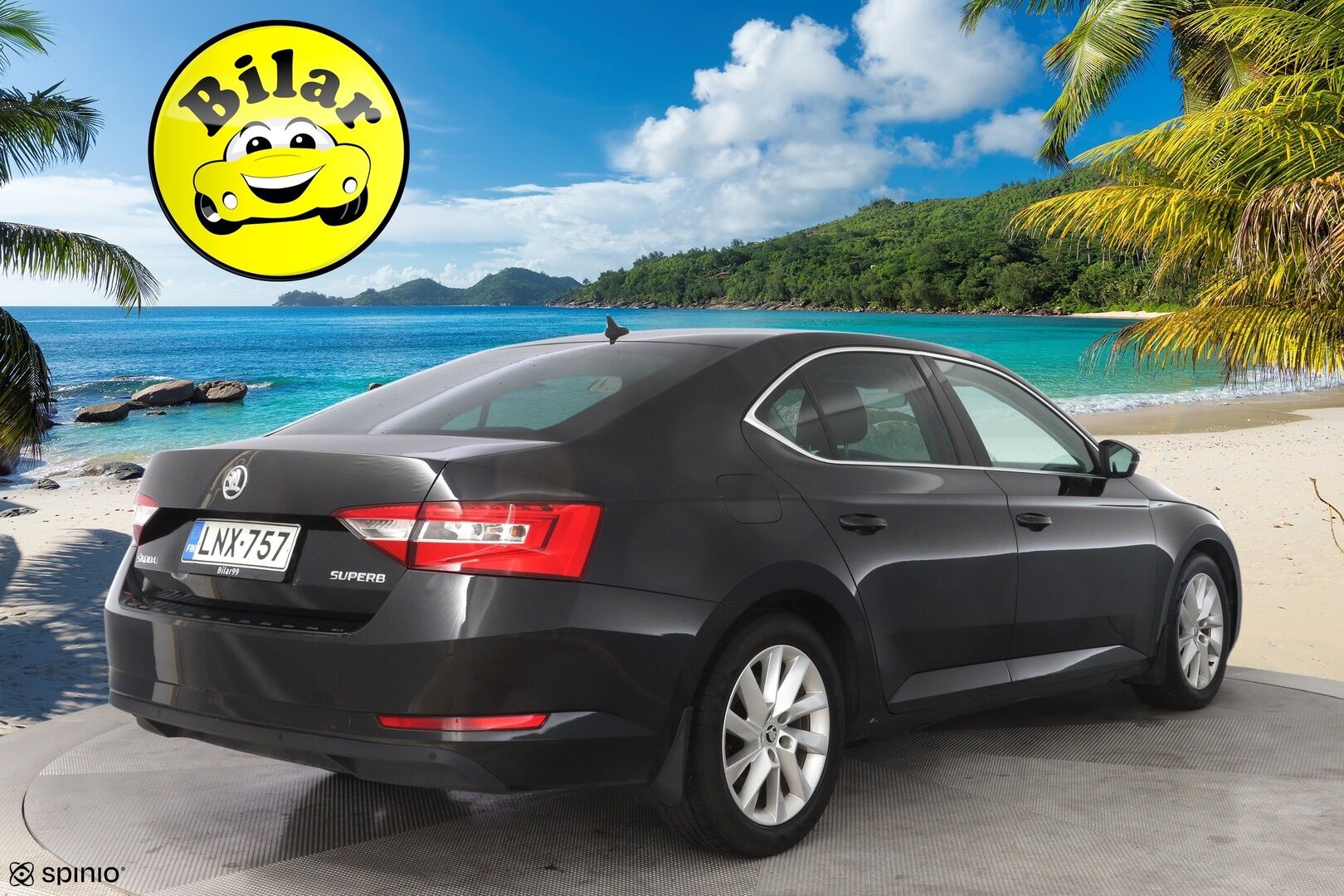 Skoda Superb 2017 MYYDÄÄN HUUTOKAUPAT.COM - Suomi-auto | Tutkat | Vakkari | Xenon | KeylessGo | Kahdet renkaat aluvantein