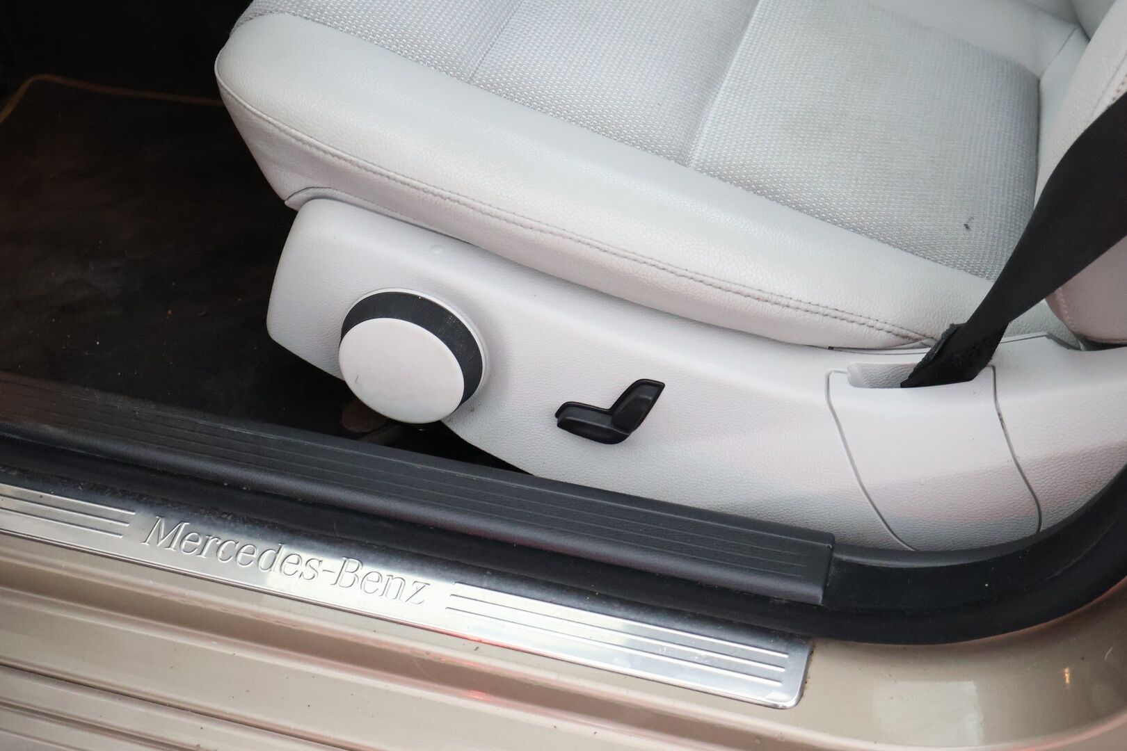 Mercedes-Benz C 2008 200 Kompressor A Business - Suomi-Auto | Tutkat | Kattoluukku | Hyvässä kunnossa