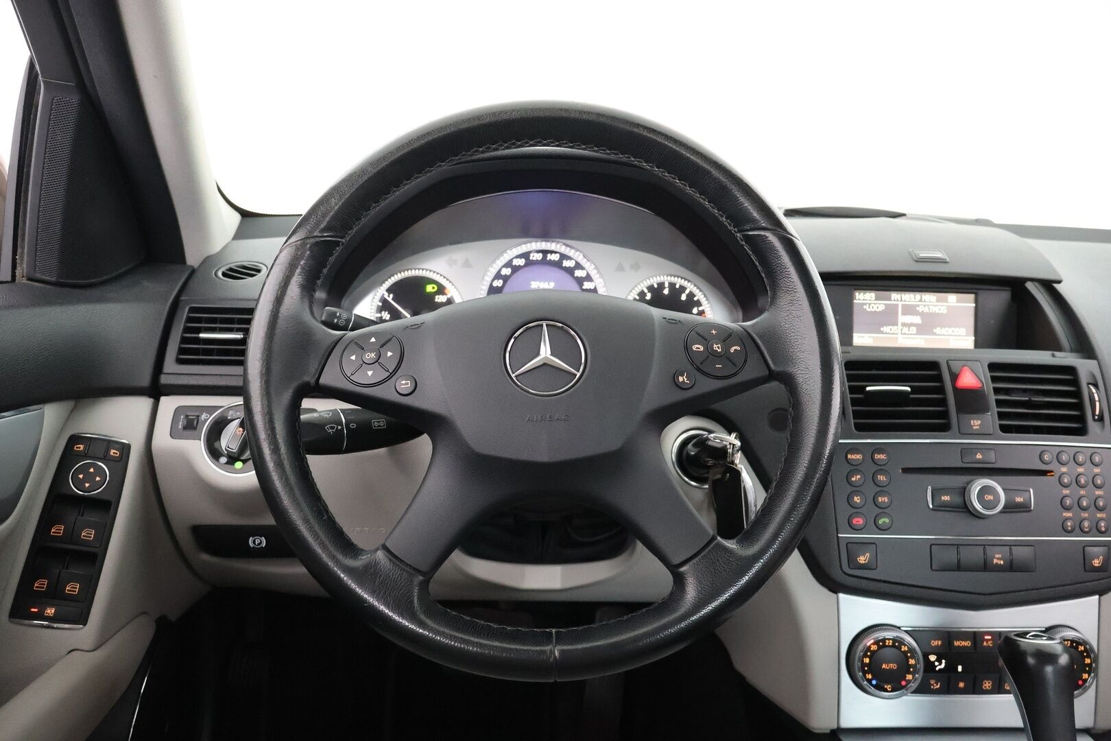 Mercedes-Benz C 2008 200 Kompressor A Business - Suomi-Auto | Tutkat | Kattoluukku | Upea yksilö