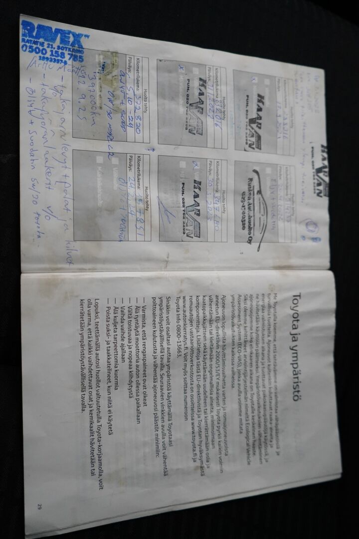 Toyota Avensis 2009 YritysOutlet - Myydään vain yrityksille - Kahdet renkaat / Särmä huoltohistoria / Kattavat varusteet