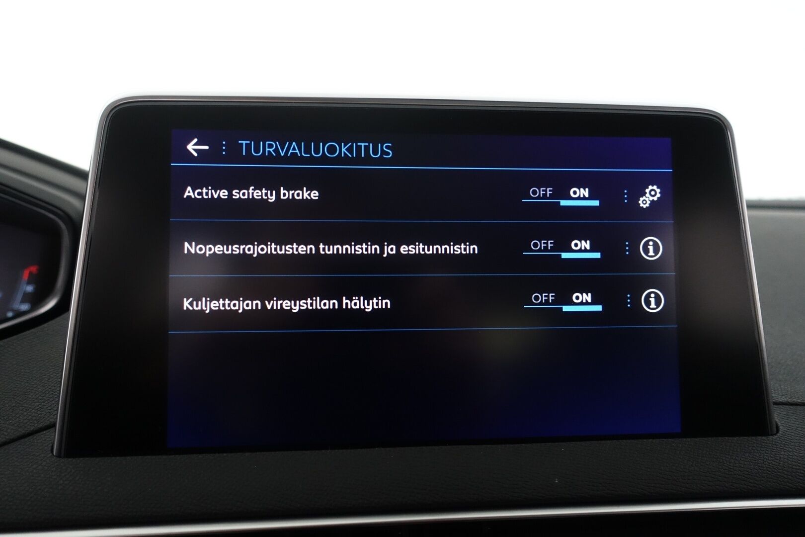 Peugeot 3008 2017 Active PureTech 130 Automaatti | Myydään huutokaupat.com | - Juuri Katsastettu! / Digimittaristo / P.kamera / Bluetooth / Suomi-auto / Isofix-valmius
