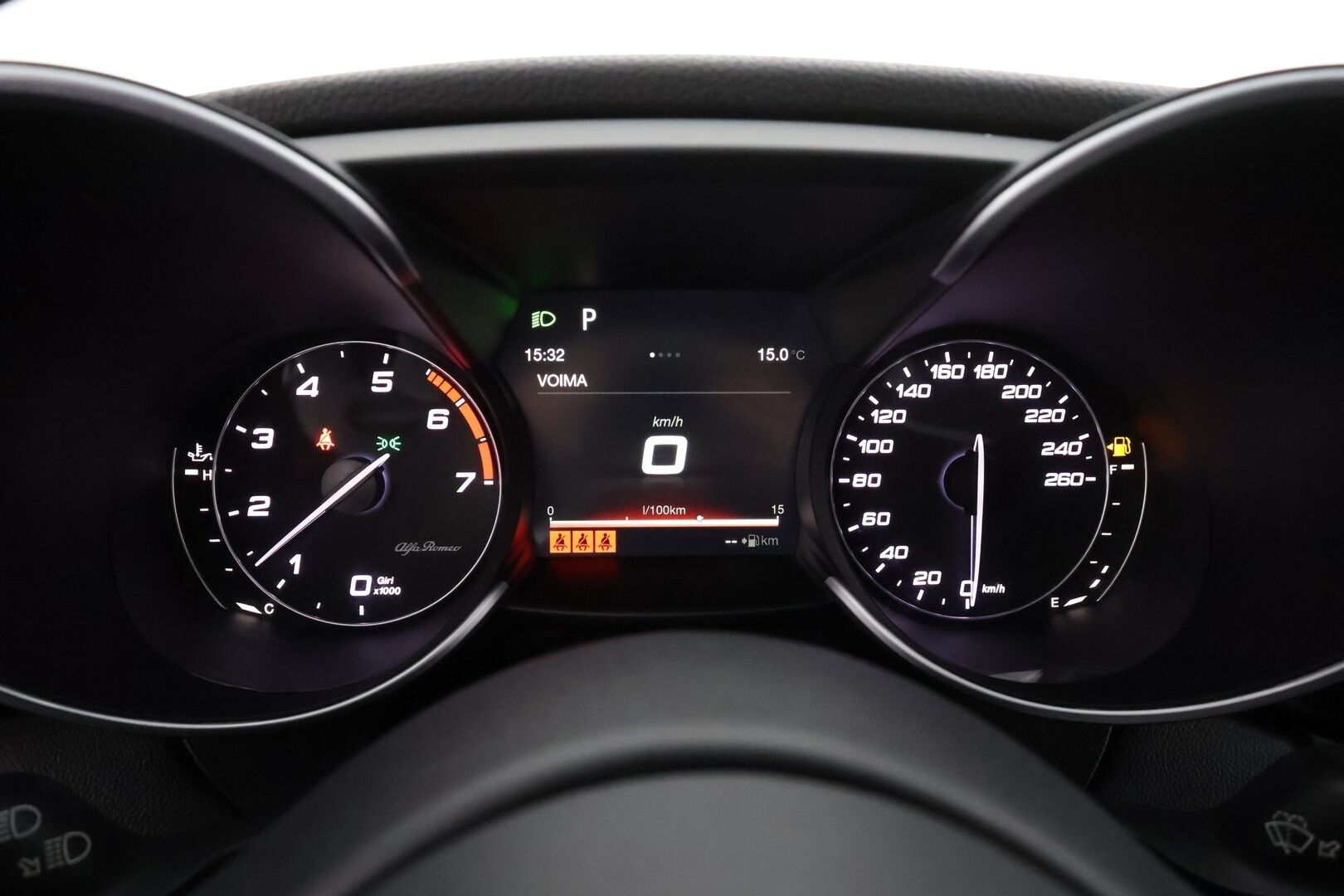 Alfa Romeo Giulia 2018 2,0 Bensiini 280hp AT8 AWD Veloce *Vakkari / Muistipenkki / Kaistavahti / Nahkaverhoilu /  Keyless / Lohkolämmitin * - Suomi-auto / Kahdet renkaat vanteilla - Osta nyt, maksa vasta ensi vuonna