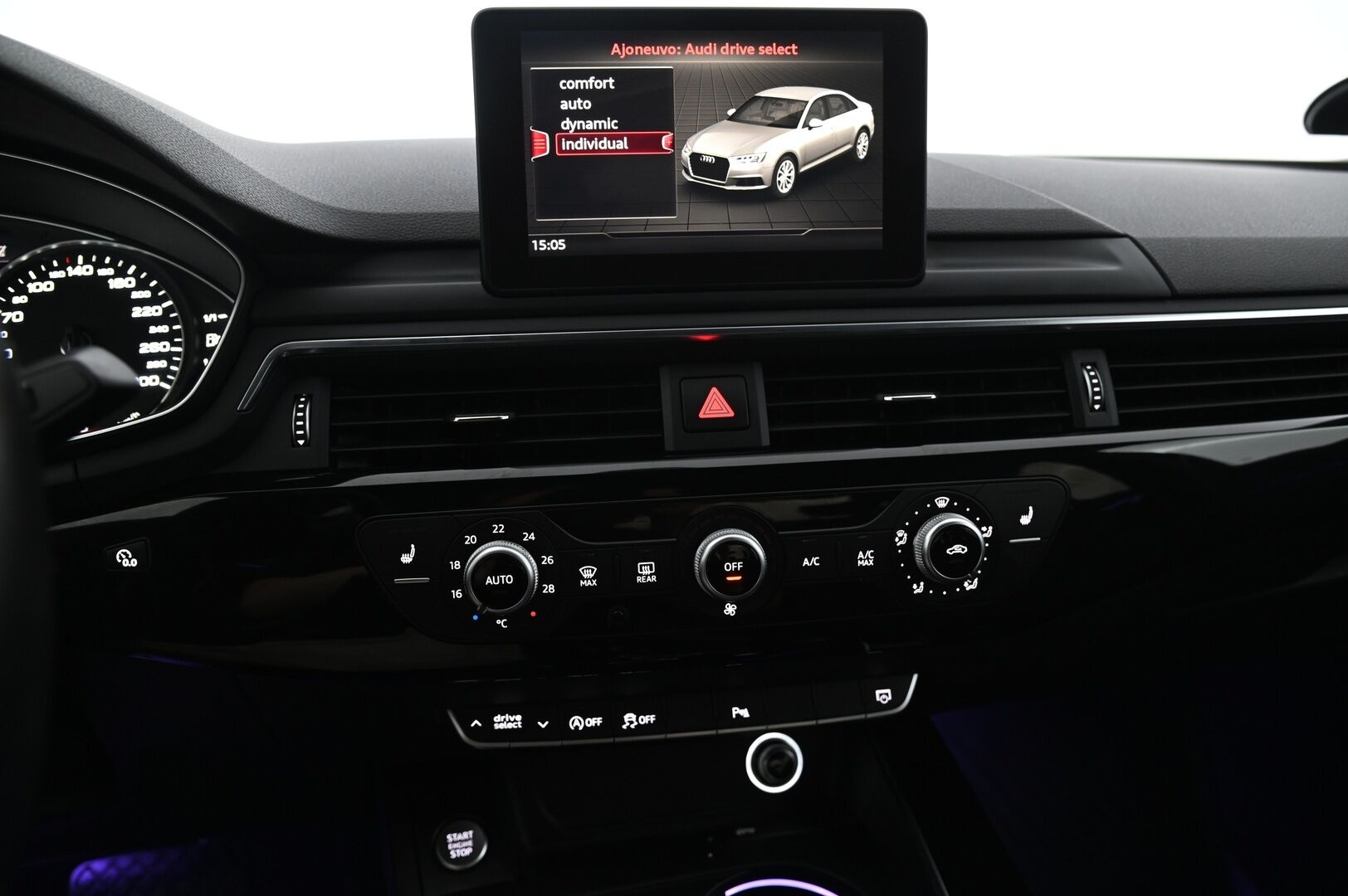 Audi A4 2017 Sedan Pro Business Sport 1,4 TFSI 110 kW S tronic *Suomi-auto / Tutkat / Sporttipenkit* - *2x renkaat / Lohko / Hyvät varusteet*